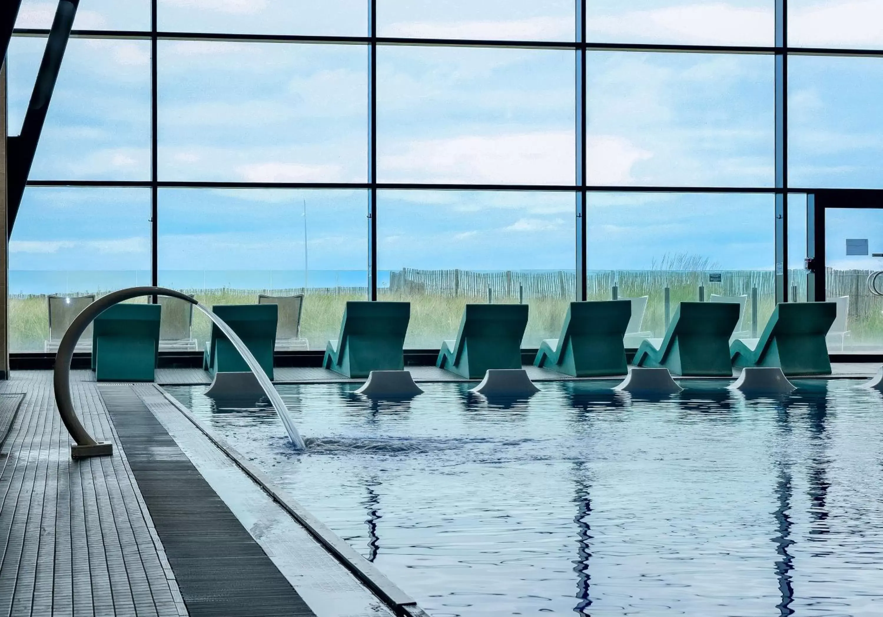 Swimming pool in Thalazur Cabourg - Hôtel & Spa