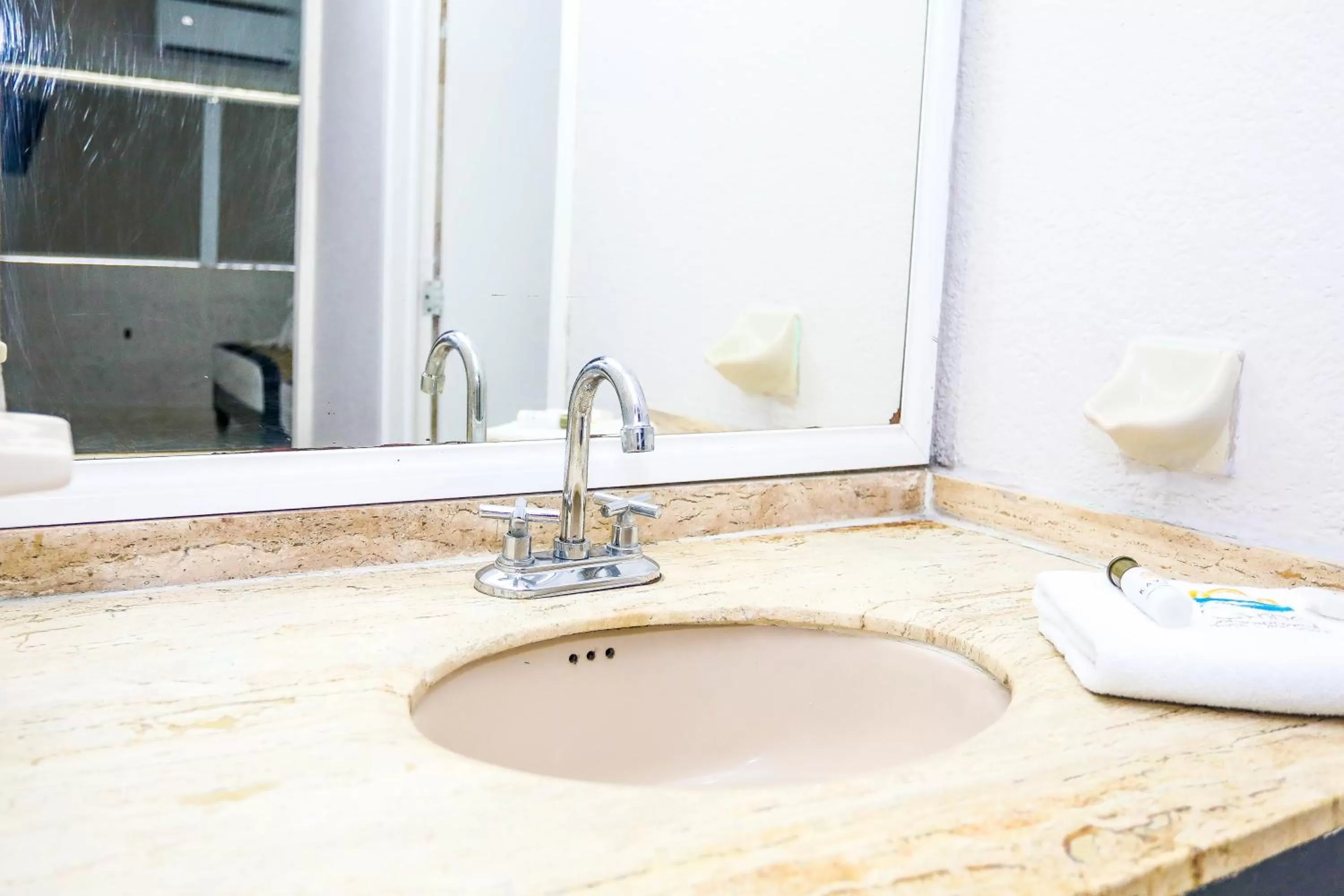 Bathroom in Hotel Caribe Internacional Cancun