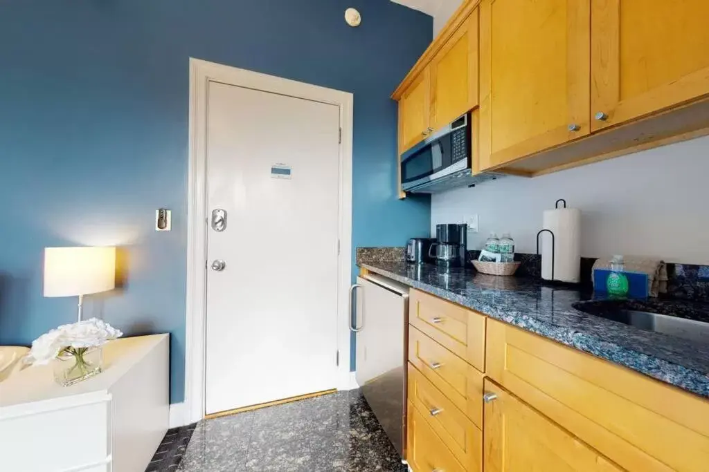 Kitchen/Kitchenette in Charming Studio in Boston Brownstone, #44