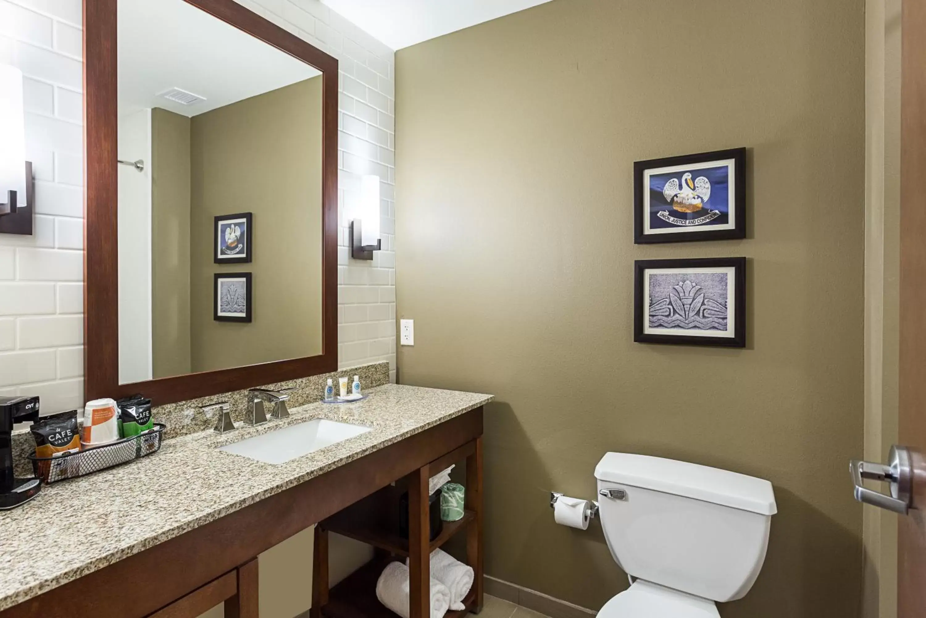 Bathroom in Comfort Inn & Suites Zachary