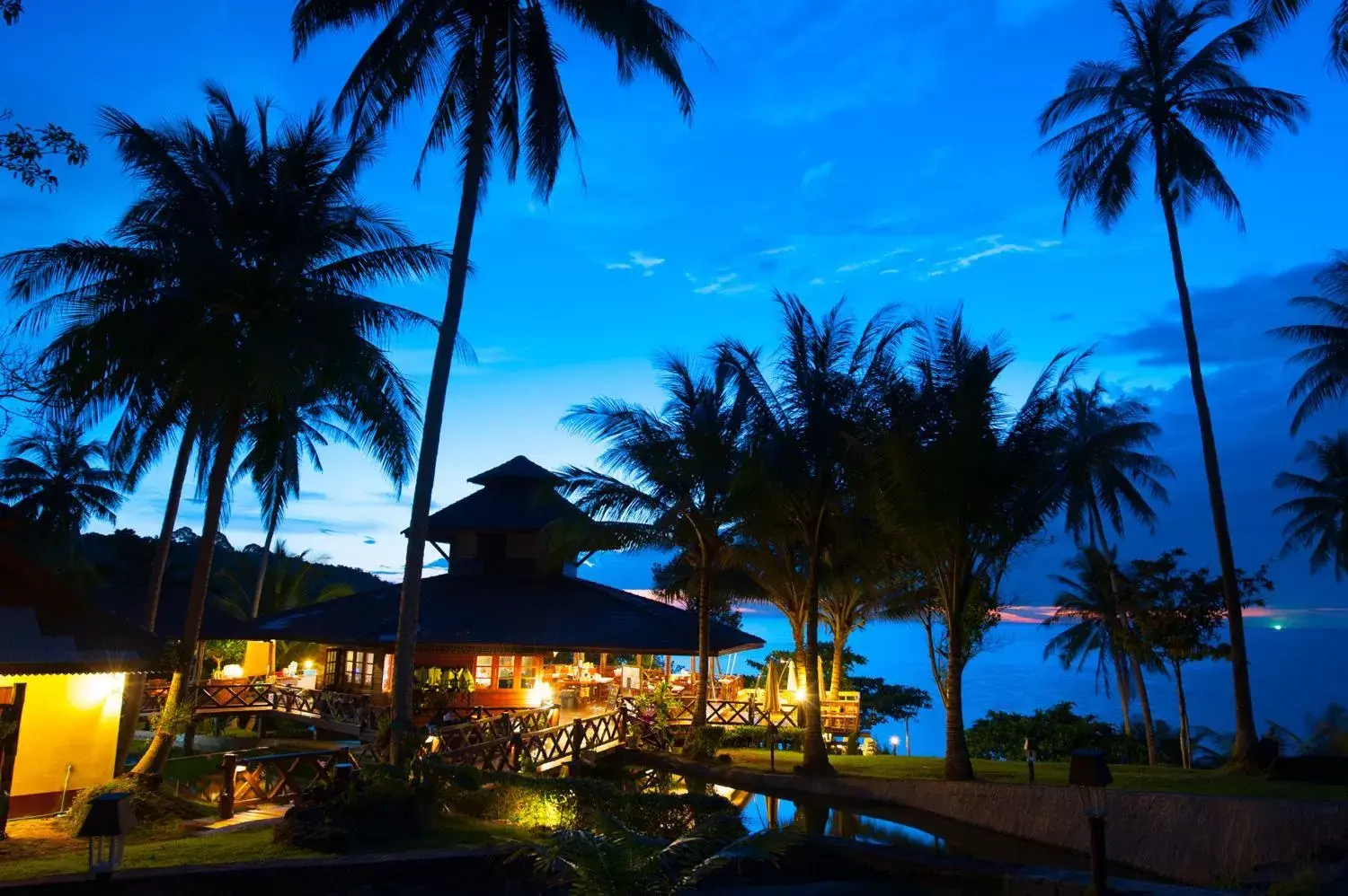 Restaurant/places to eat, Property Building in Koh Kood Beach Resort