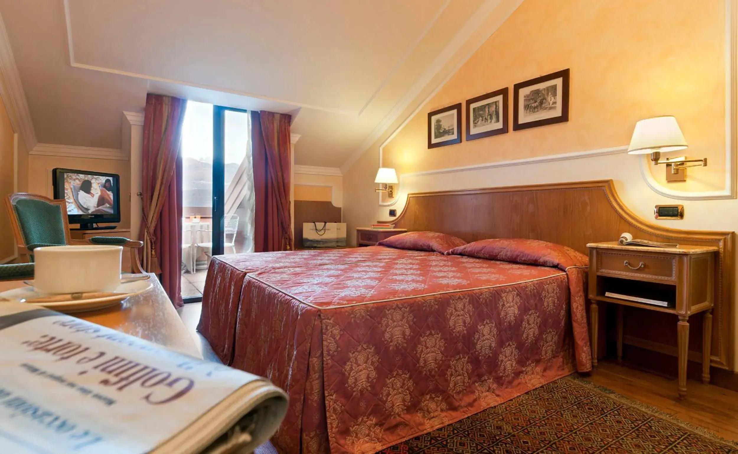 Photo of the whole room, Bed in Grand Hotel Dino