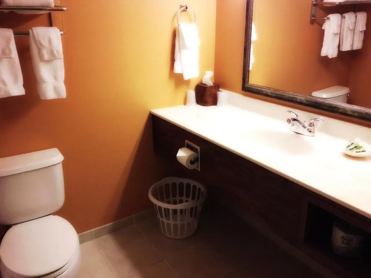 Bathroom in GrandStay Hotel & Suites Downtown Sheboygan