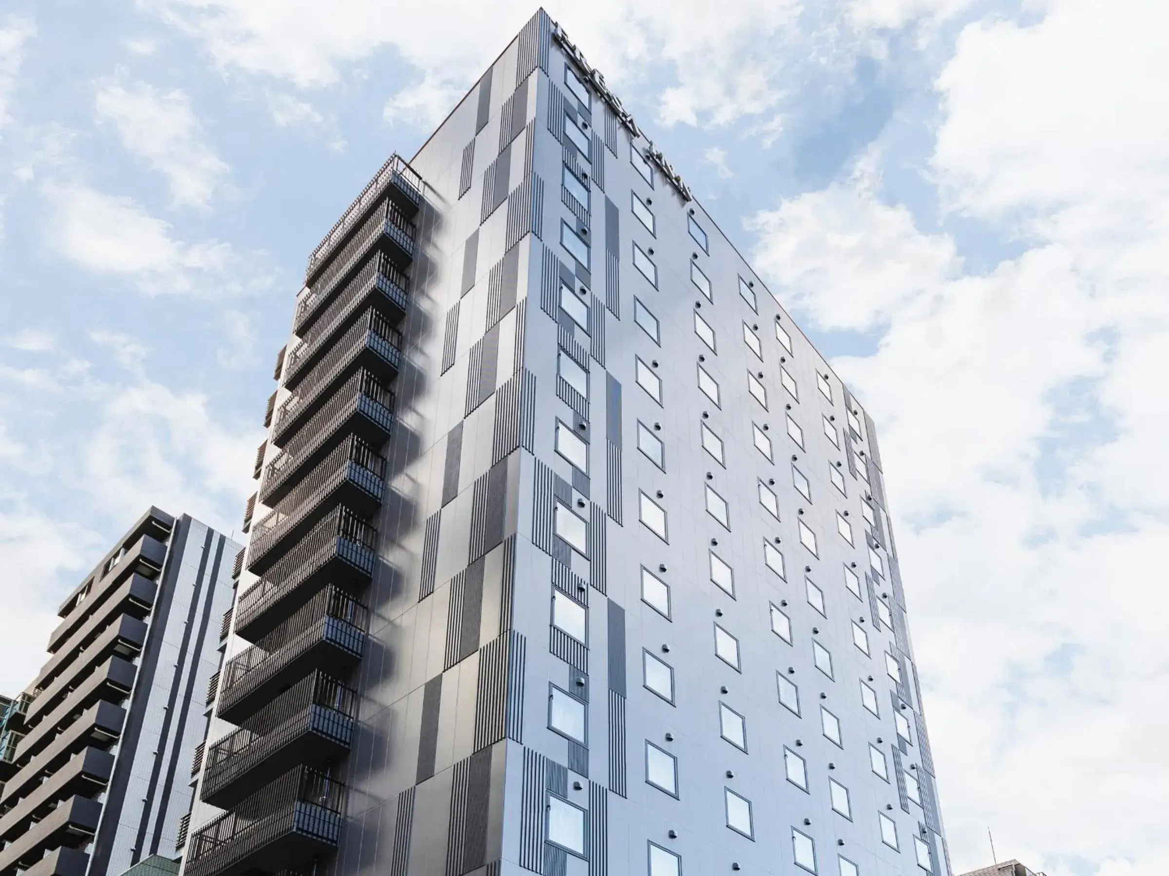 Property building in Sotetsu Fresa Inn Daimon Property building in Sotetsu Fresa Inn Daimon