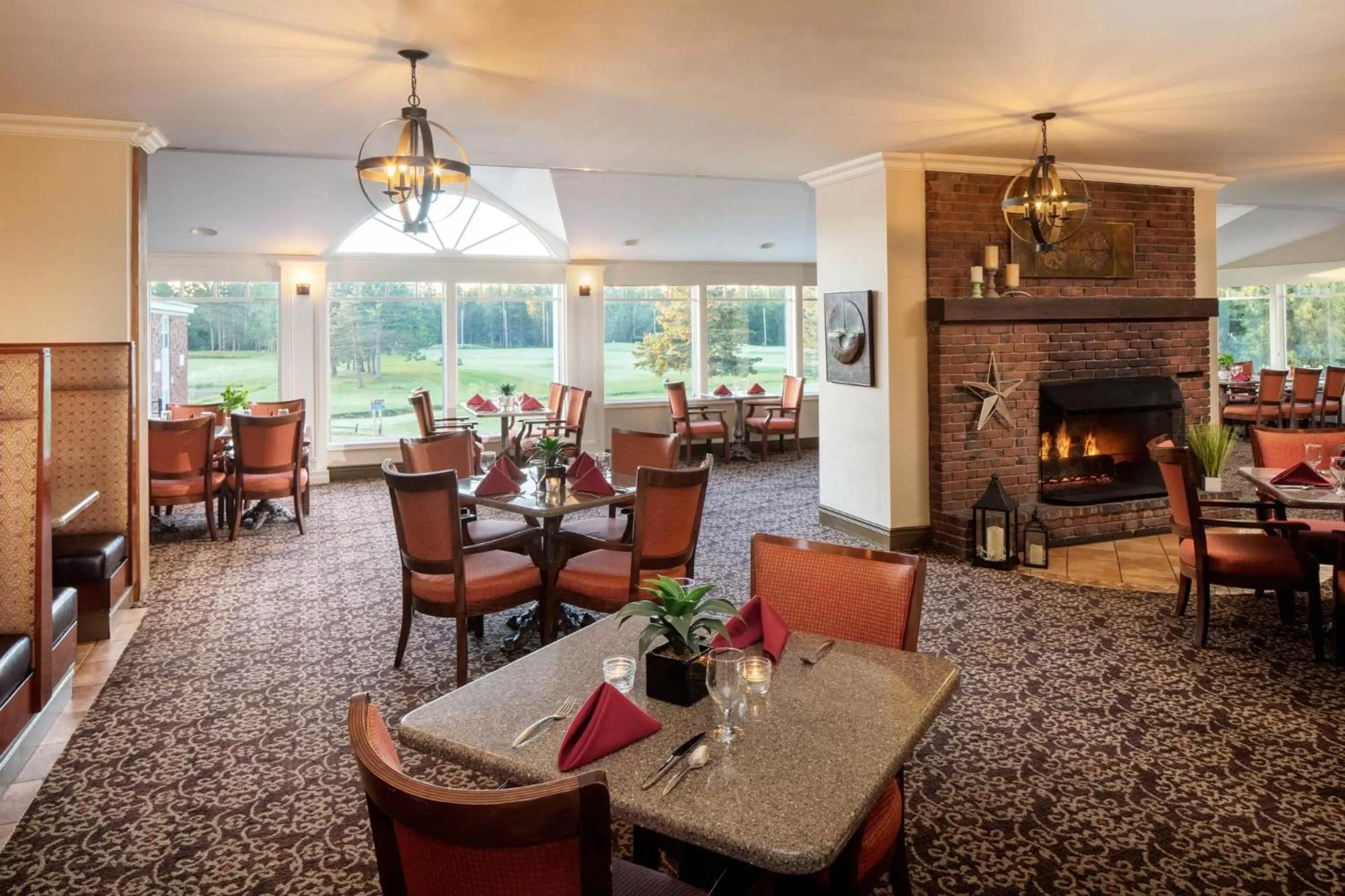 Restaurant/places to eat in Best Western University Inn