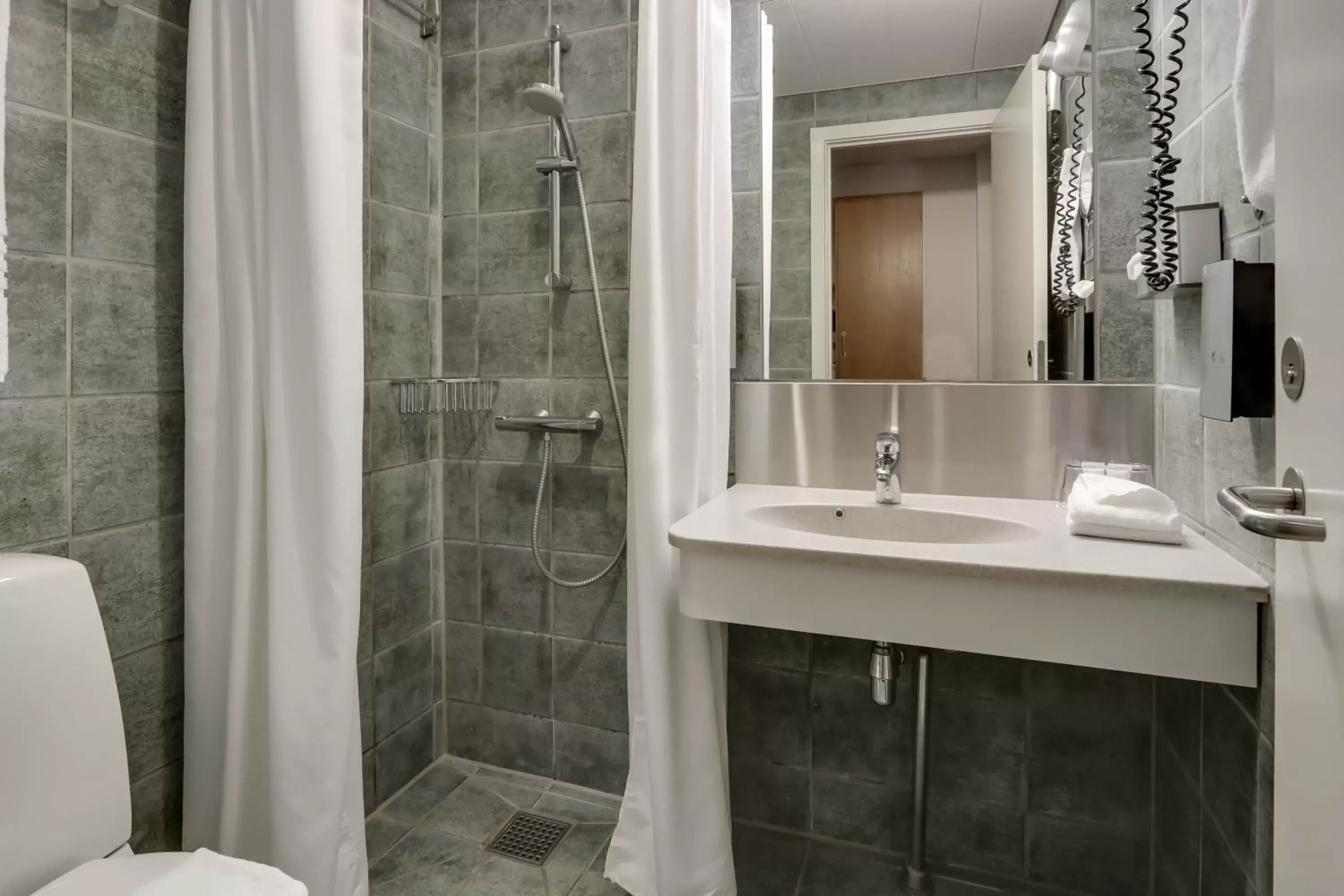 Toilet, Bathroom in Best Western Plus Hotel Svendborg