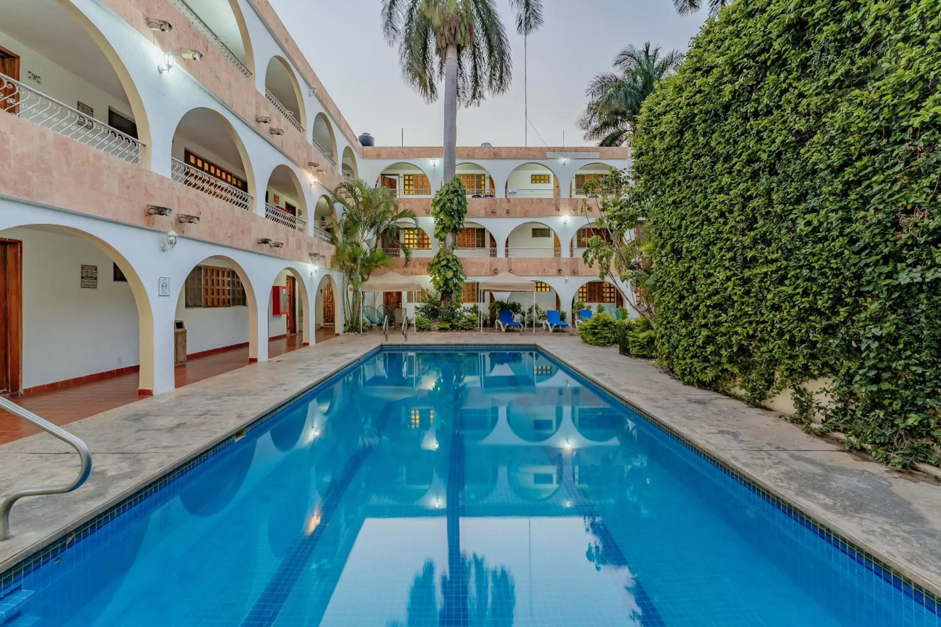 Swimming Pool in Hotel Maya Yucatan