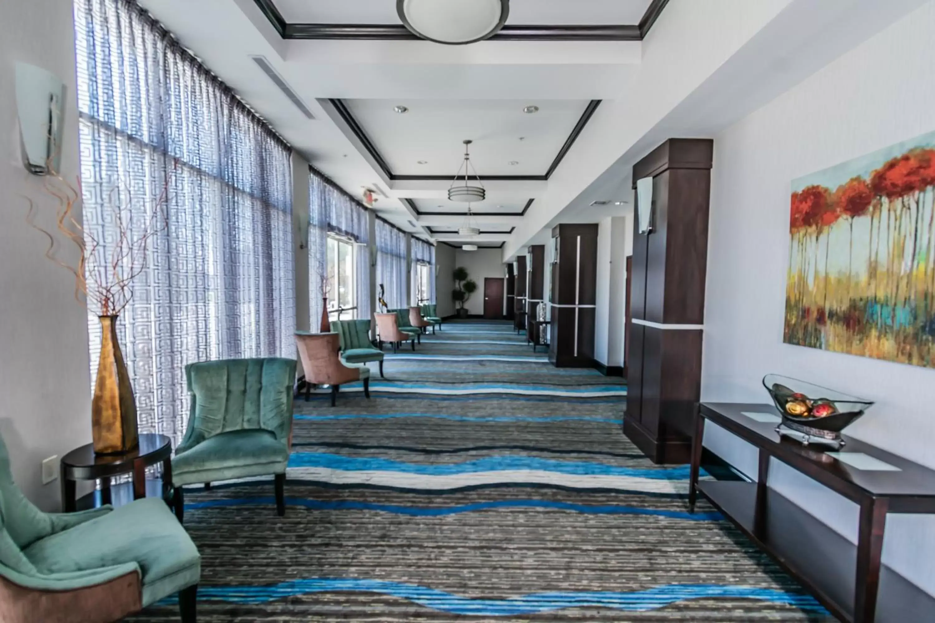 Meeting/conference room in Holiday Inn Houston-Webster, an IHG Hotel