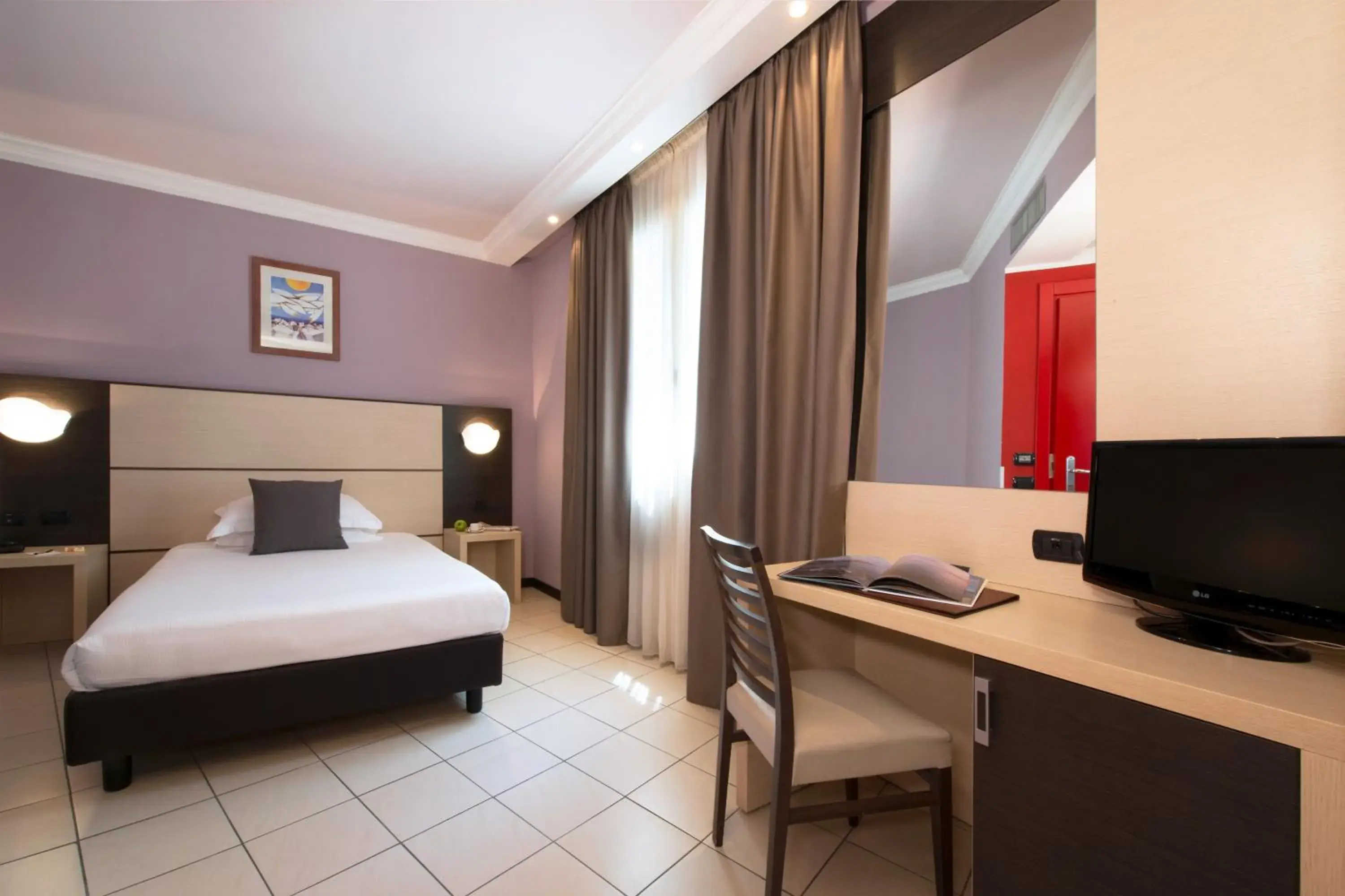 Bedroom, Bed in CDH Hotel La Spezia
