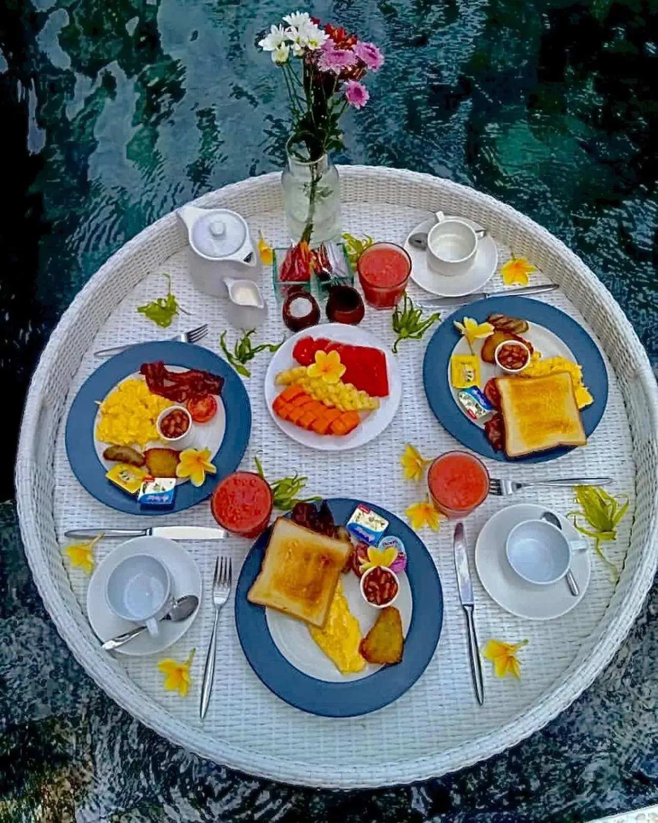 Breakfast in Beautiful Bali Villas Breakfast in Beautiful Bali Villas