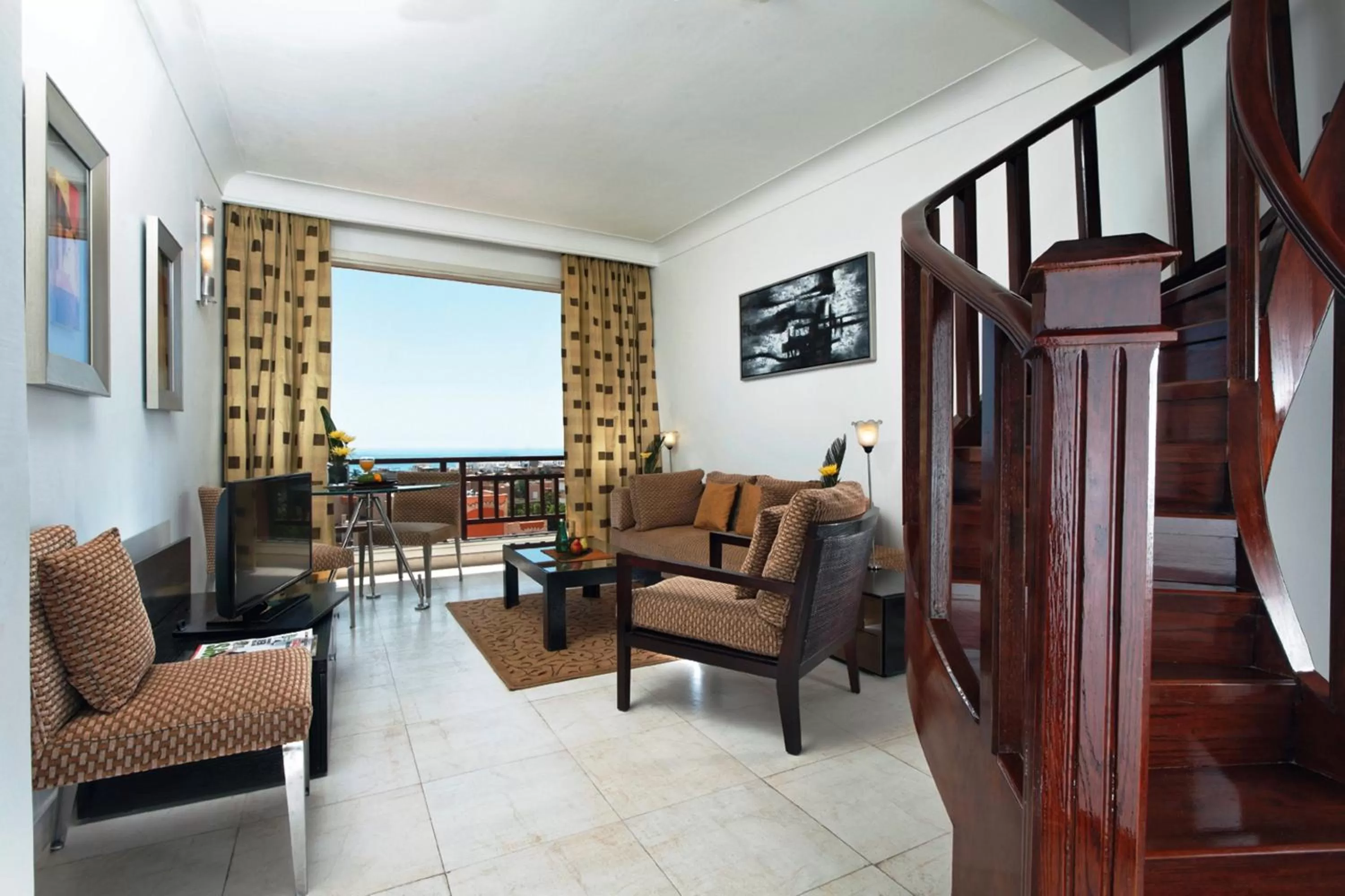 Seating area in Mövenpick Resort El Sokhna