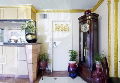 Lobby or reception in Americas Best Value Inn & Suites - Fontana