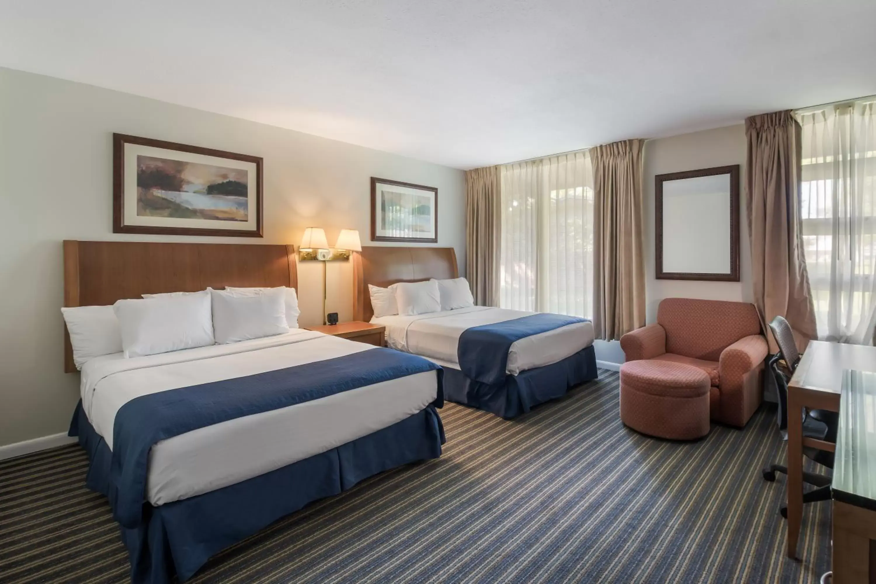 Photo of the whole room, Bed in Americas Best Value Inn-Painted Post Photo of the whole room, Bed in Americas Best Value Inn-Painted Post