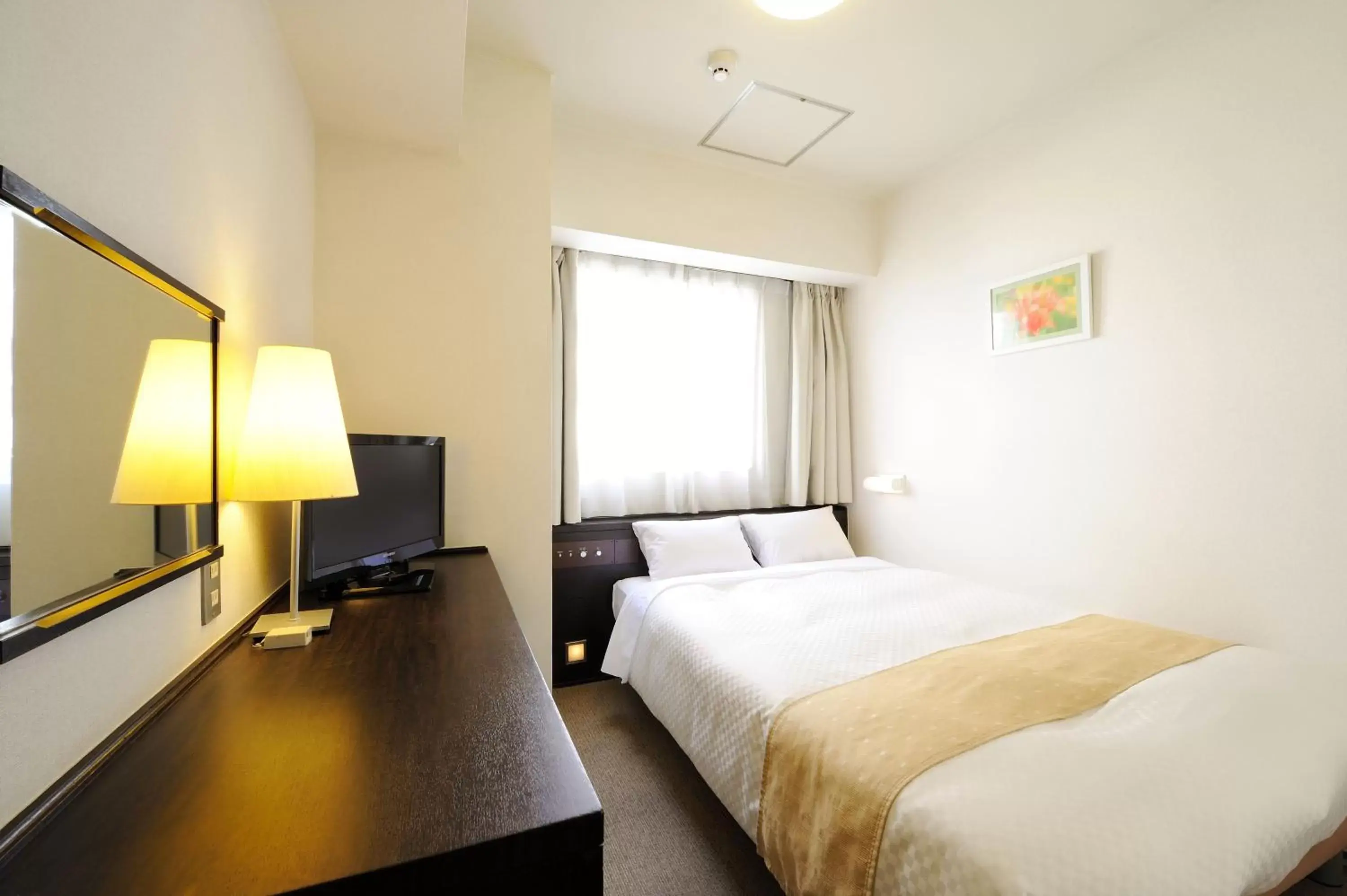 Photo of the whole room, Bed in Hotel S-plus Nagoya Sakae