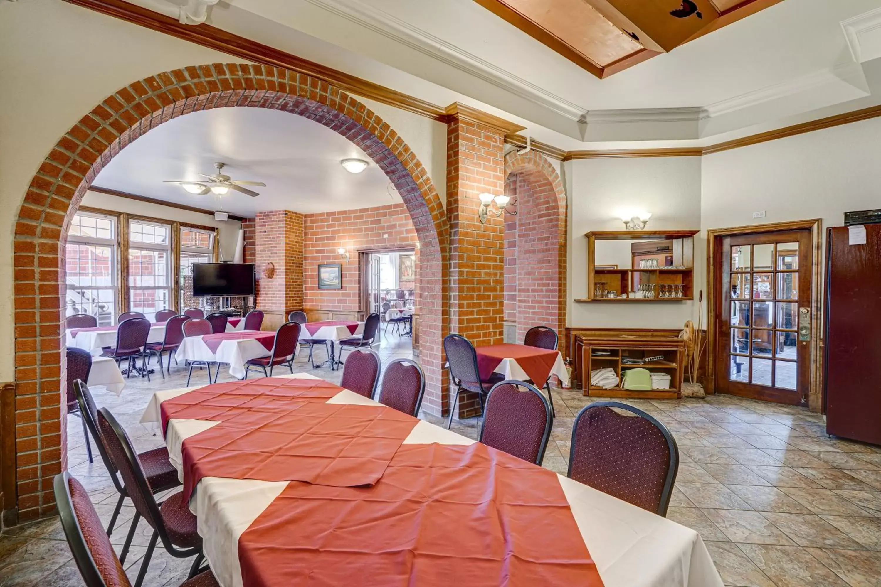 Banquet/Function facilities, Restaurant/Places to Eat in Le Grand Hôtel