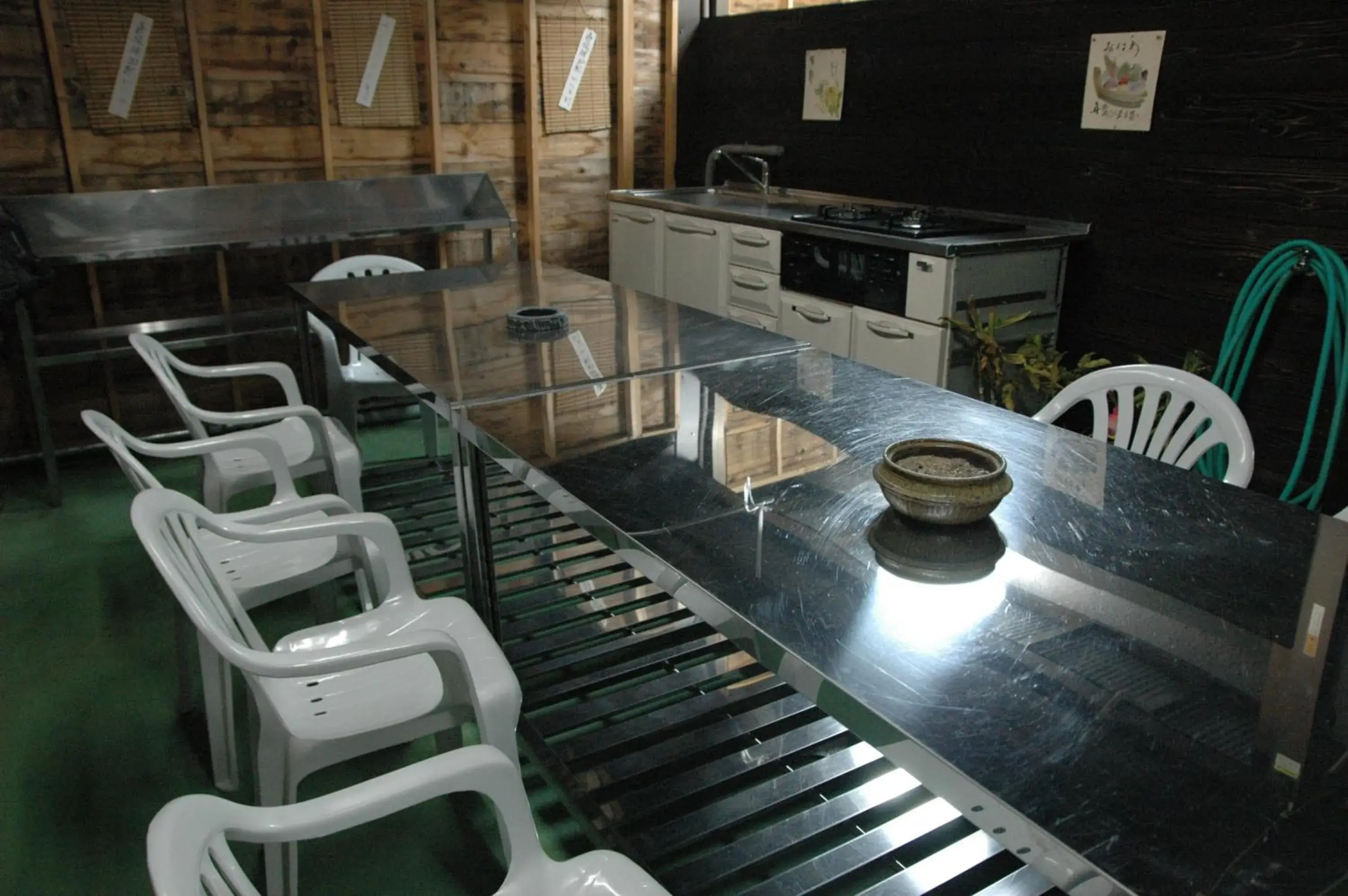 Dining area, Kitchen/Kitchenette in Oyama Guest House Kyoto