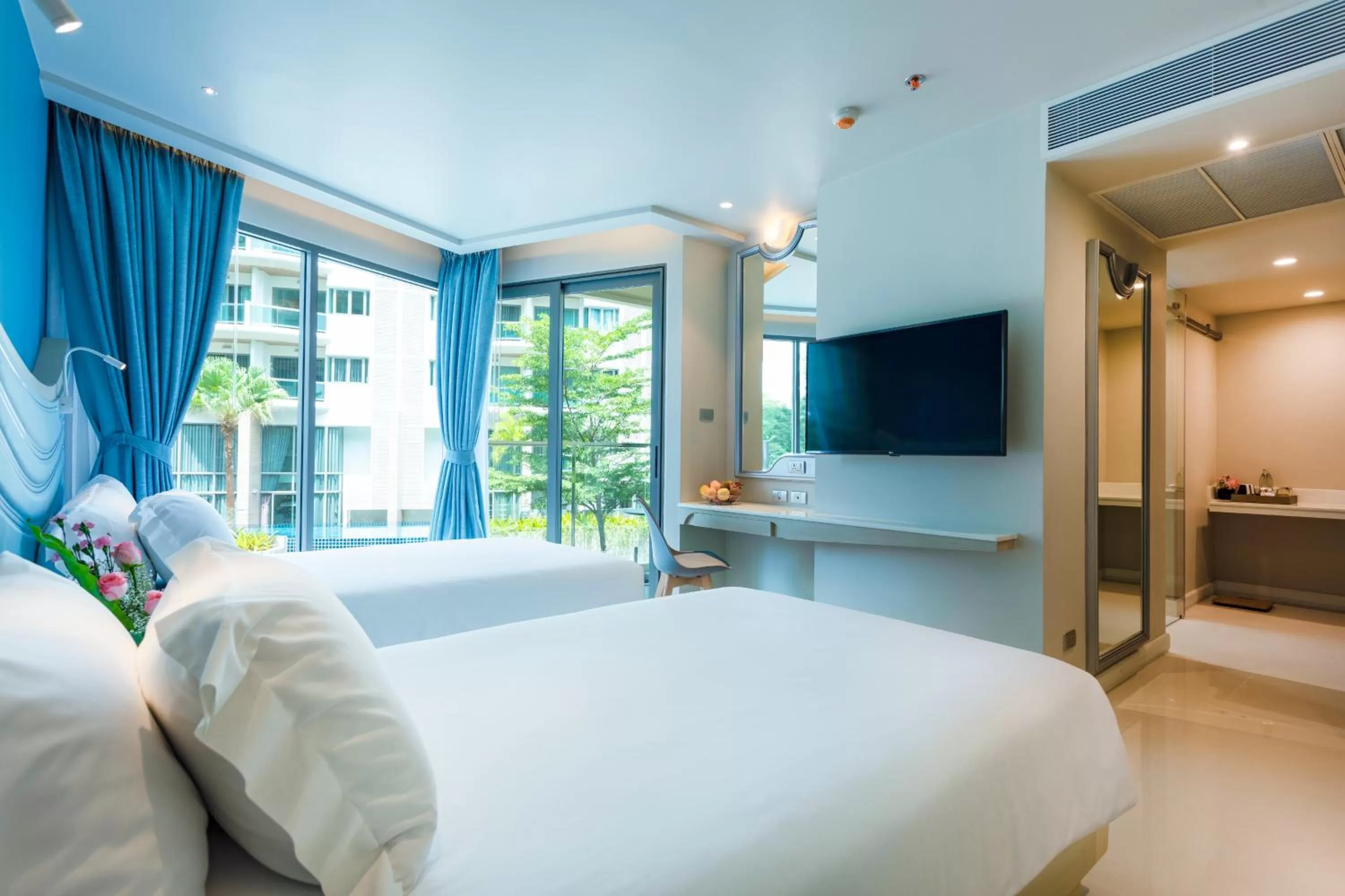 Photo of the whole room, Bed in Centara Sonrisa Residences & Suites Sriracha - SHA Extra Plus