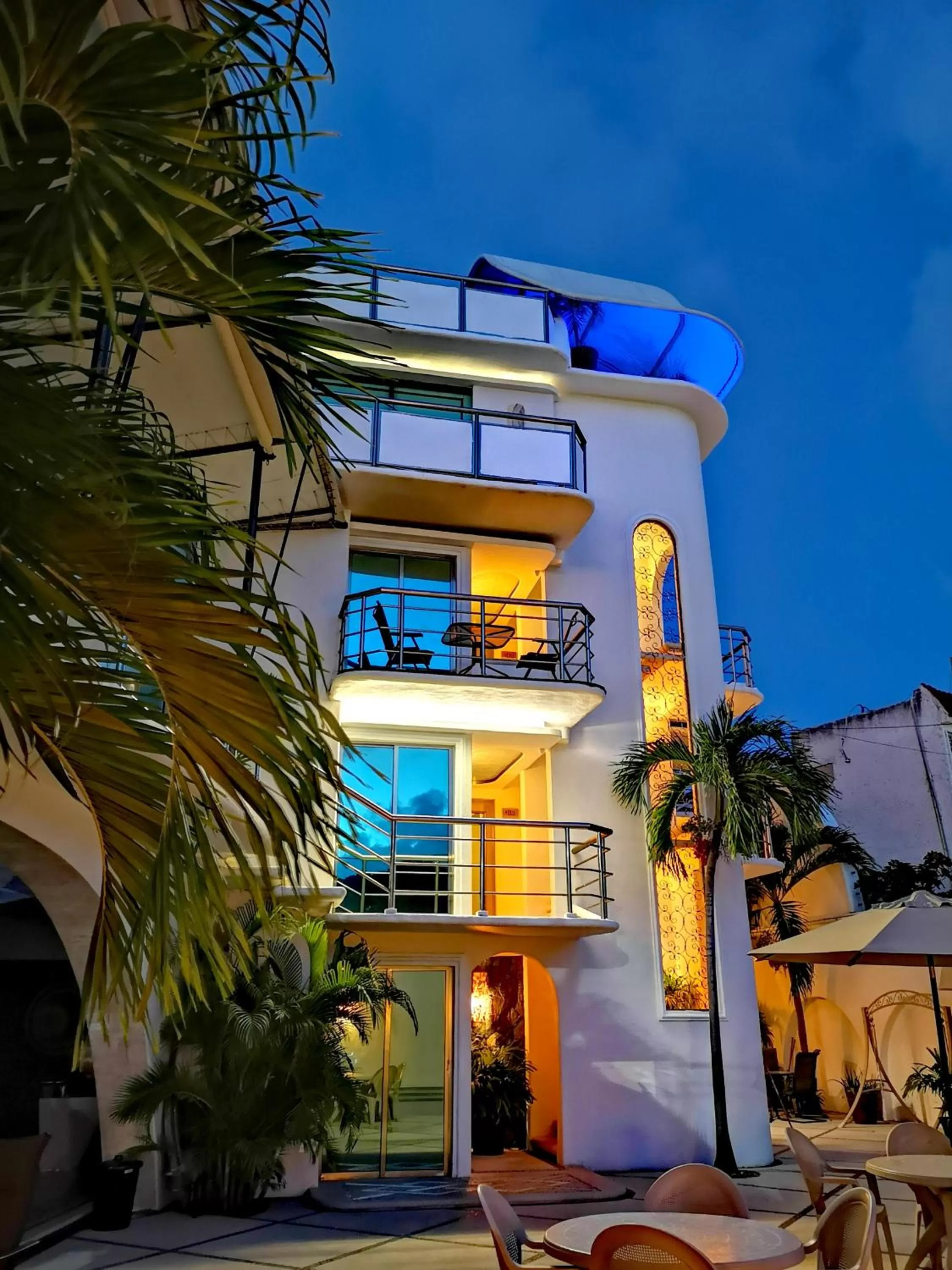 Property building in Hotel Blue Star Cancun