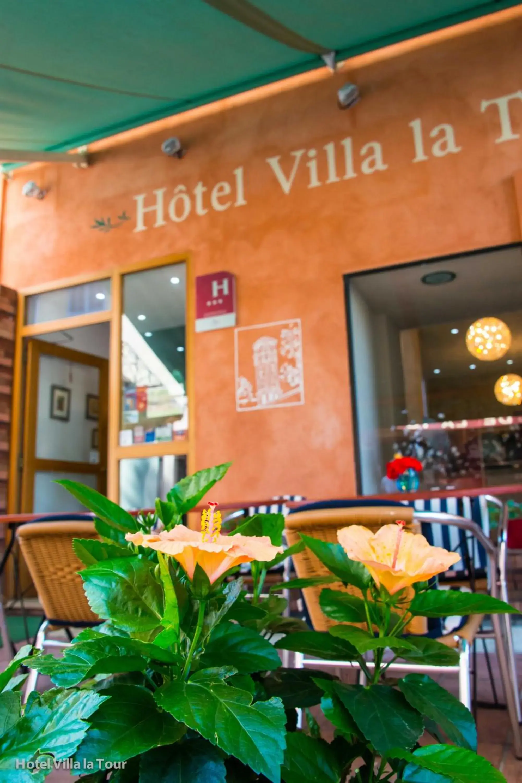 Restaurant/places to eat in Hotel Villa La Tour