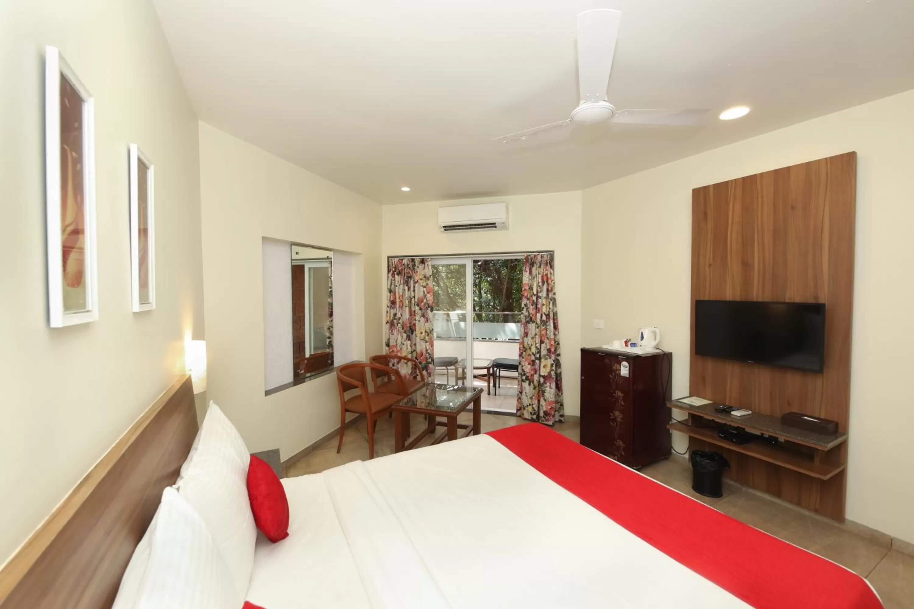 Photo of the whole room in Bella Vista Mahabaleshwar