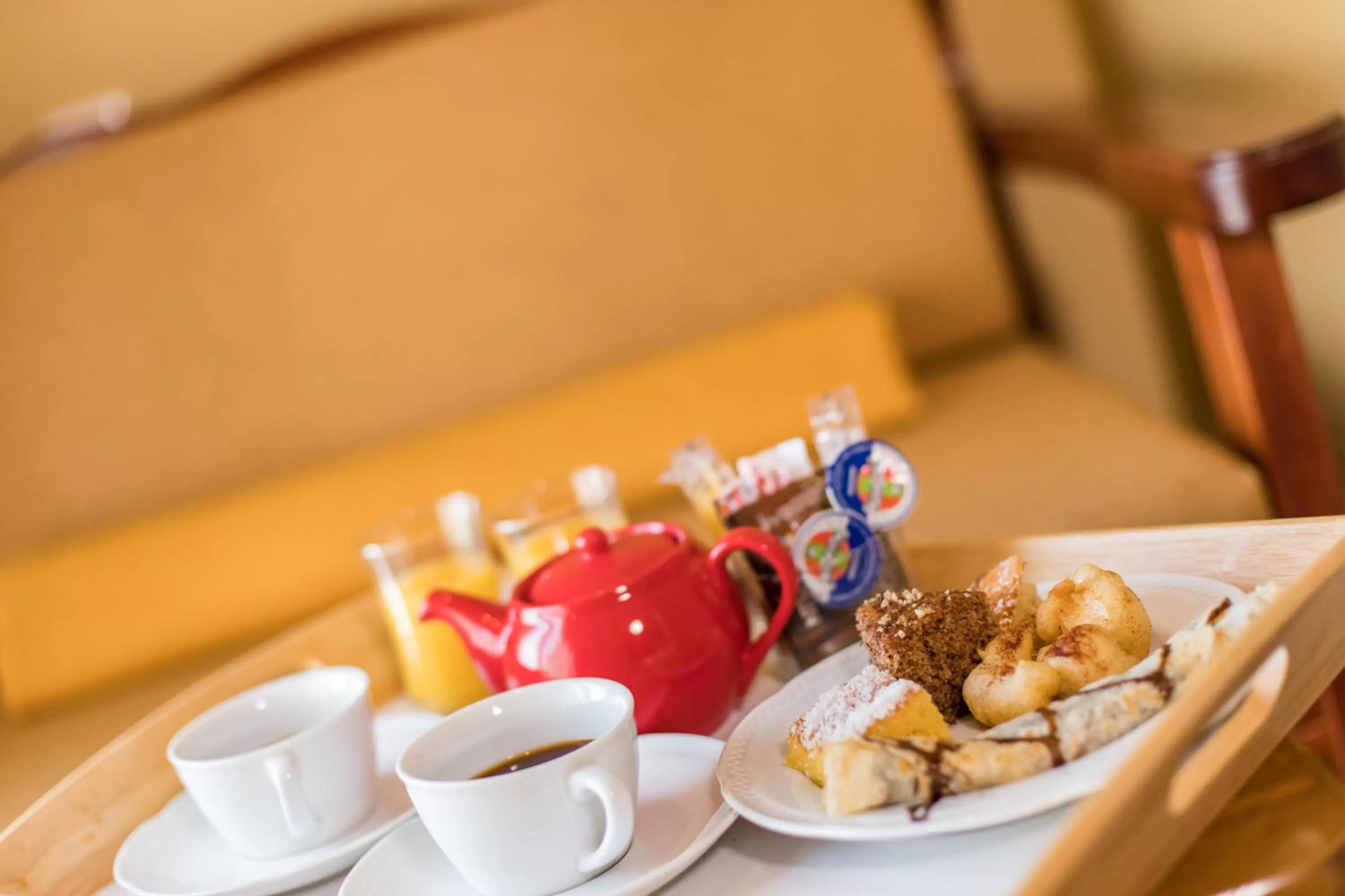 Coffee/tea facilities in Theatro Hotel Odysseon