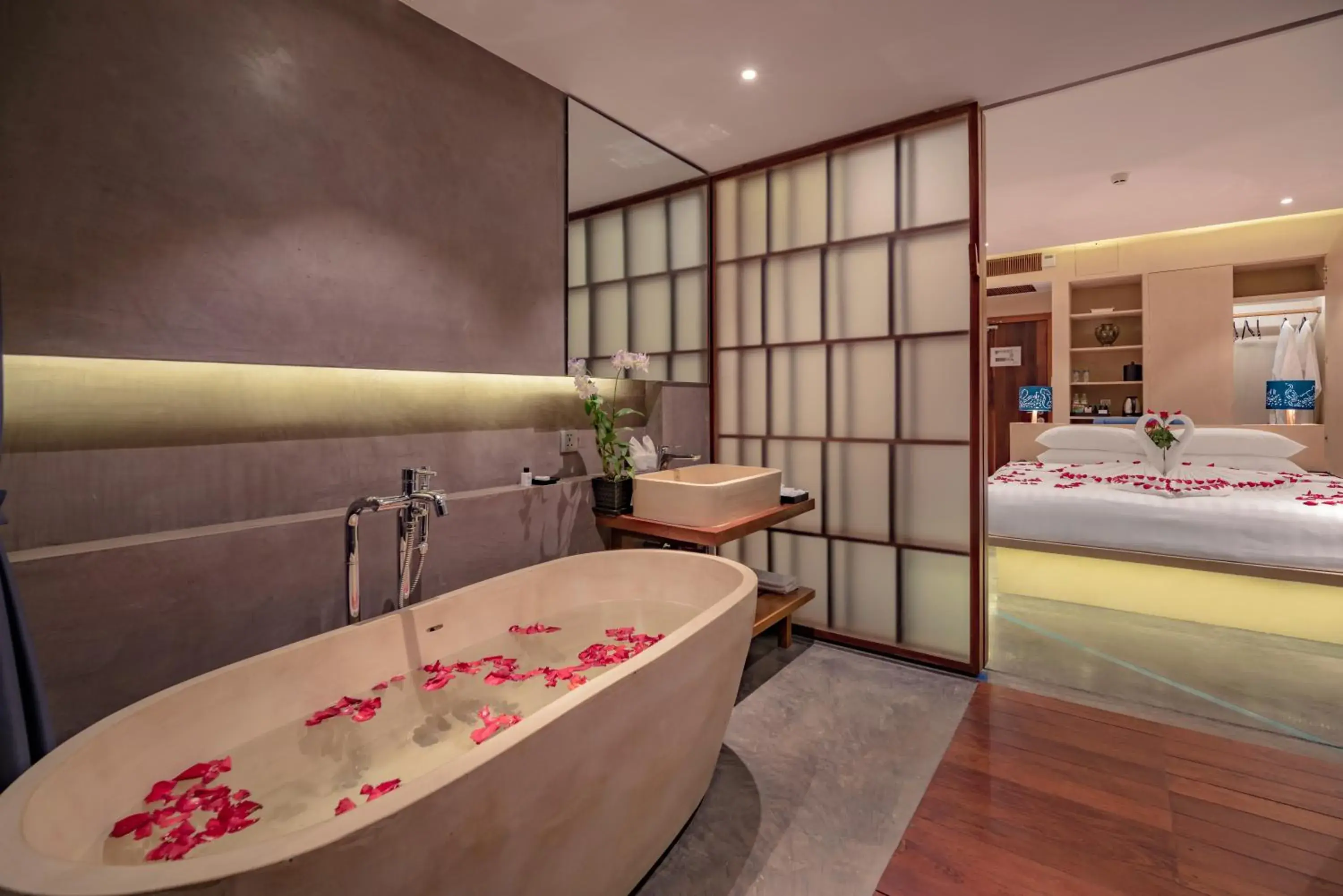 Photo of the whole room, Bathroom in Sakmut Boutique Hotel