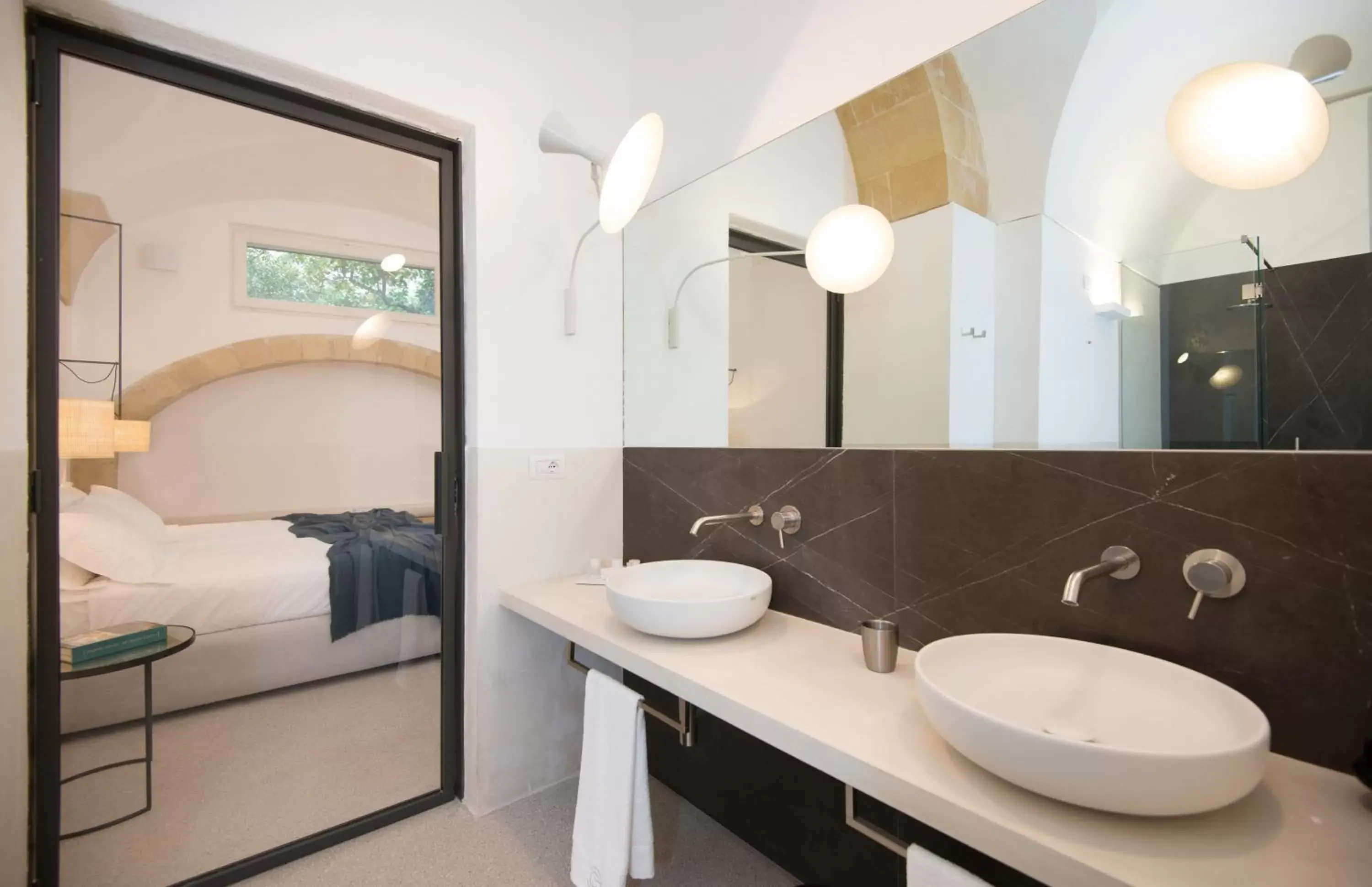 Shower, Bathroom in Palazzo De Noha - Boutique Hotel