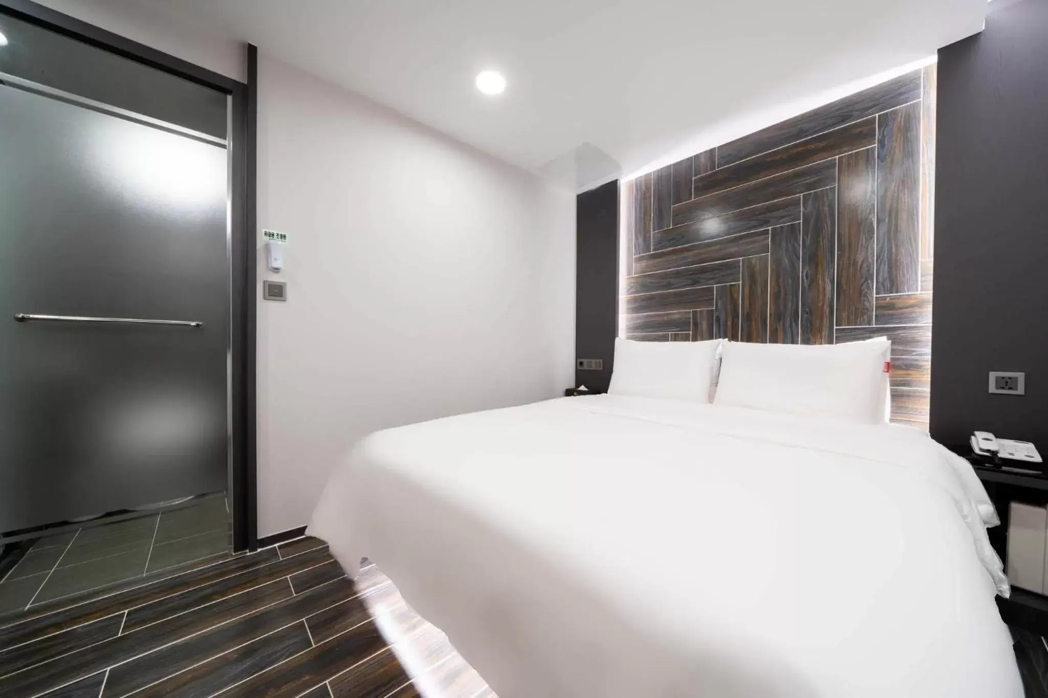 Bed in Ytt Hotel Bed in Ytt Hotel