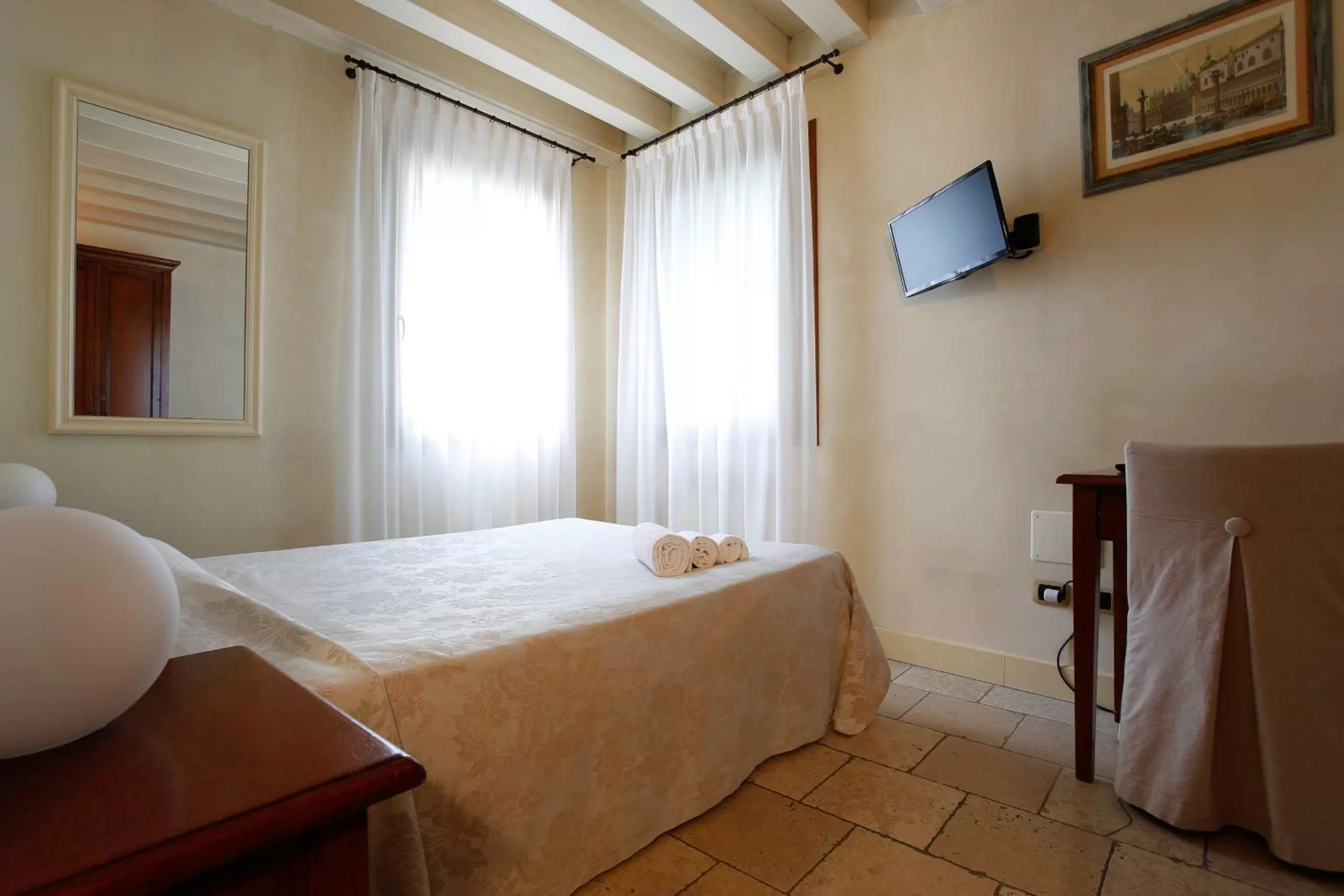 Bed in Relais Villa Selvatico