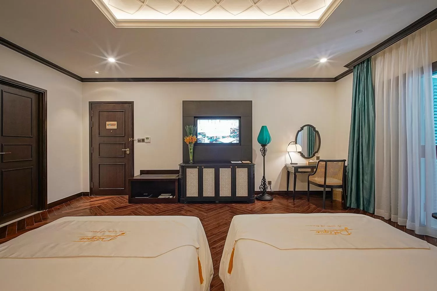 Bed in Potique Hotel