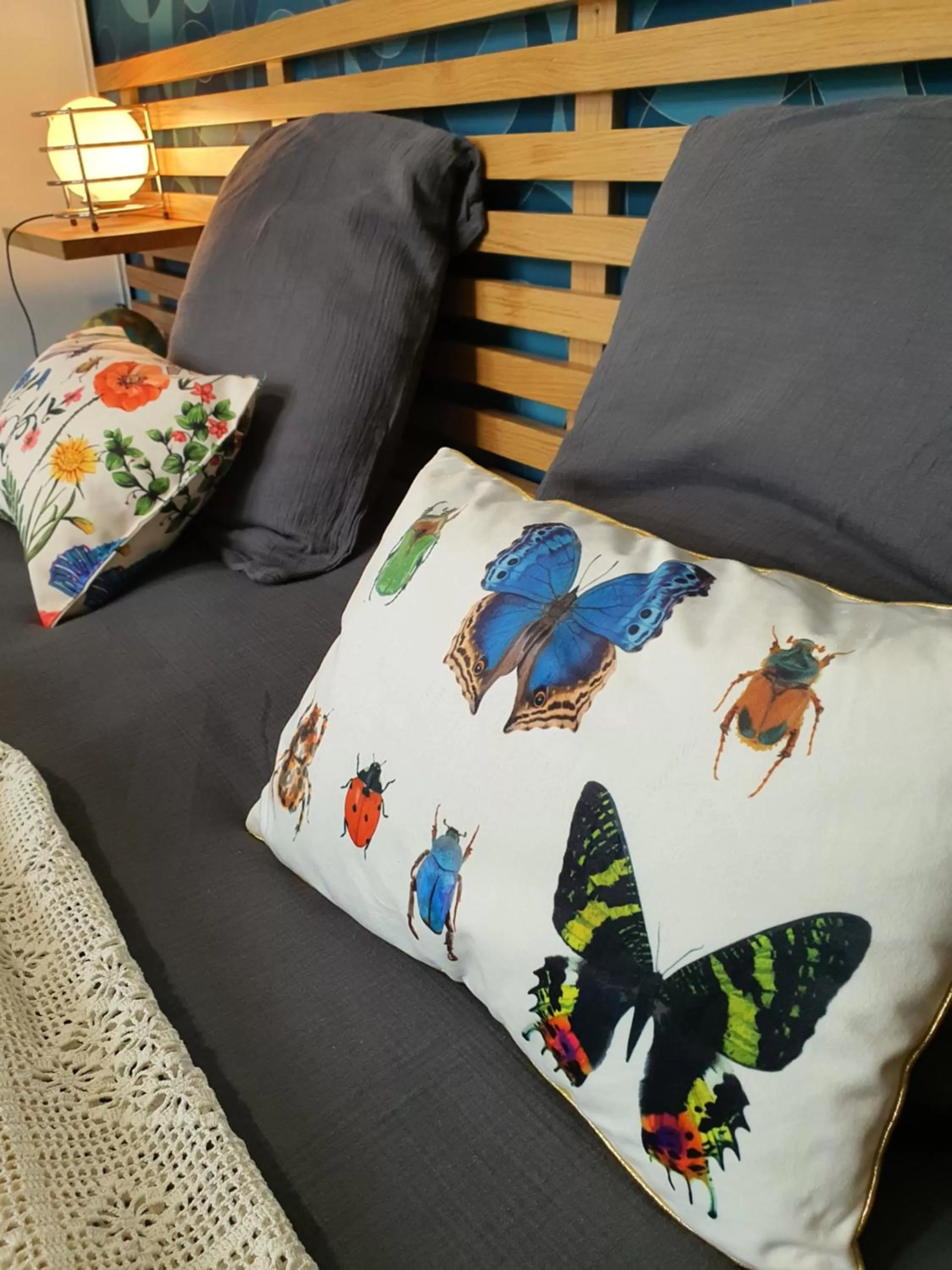 Bed in A l'Ecole Buissonnière, chambre d'hôtes en Sidobre