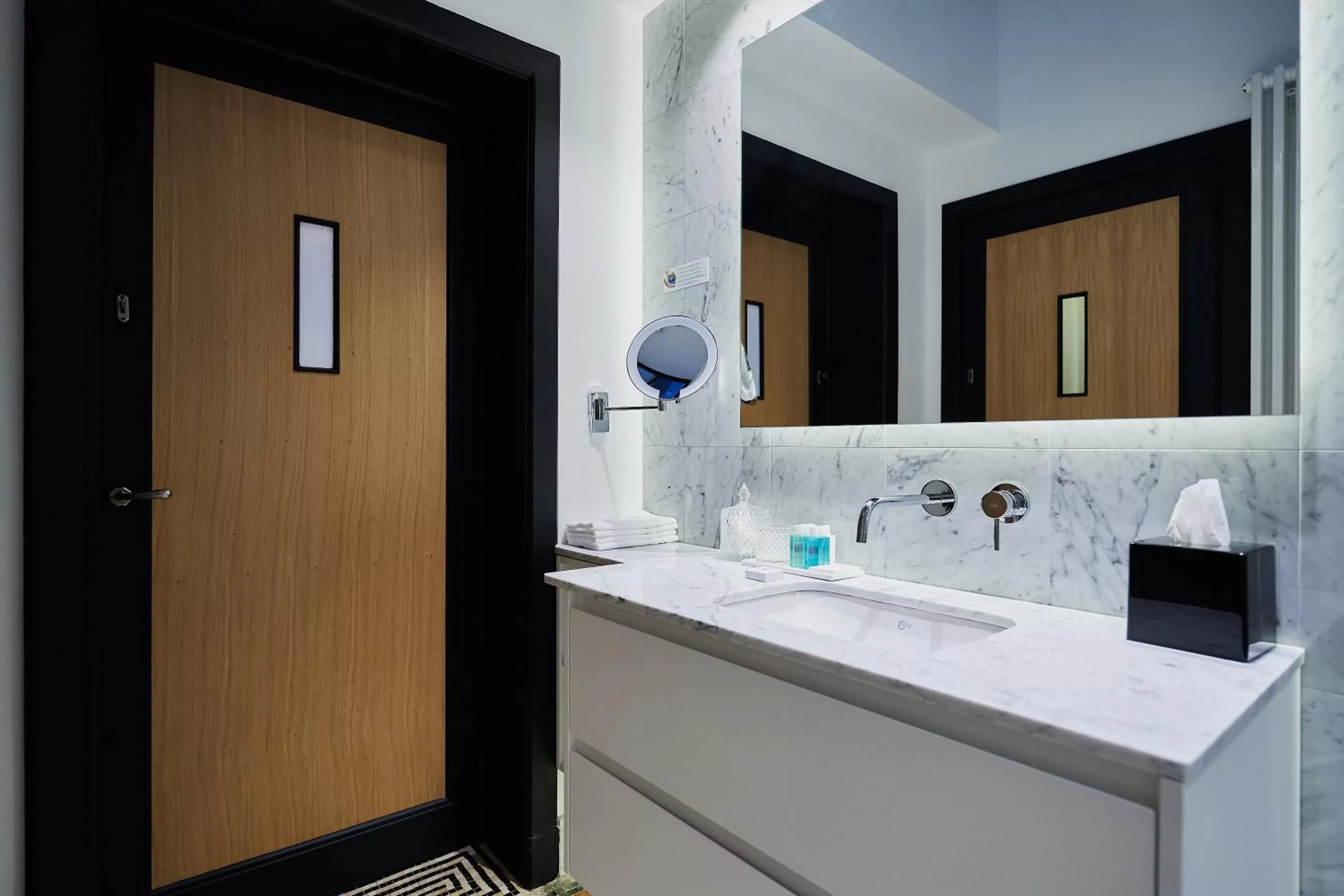 Bathroom in B&B Suites 124