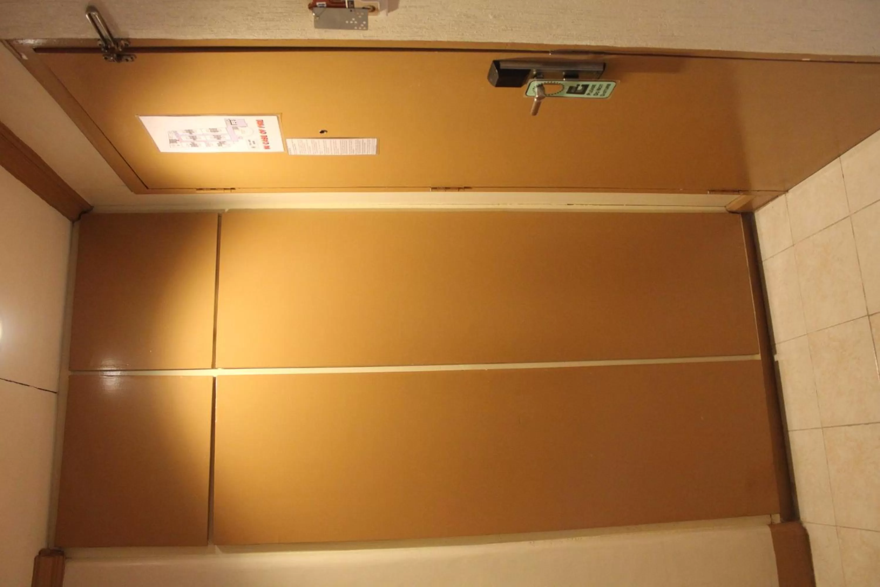 Decorative detail in Elegant Circle Inn