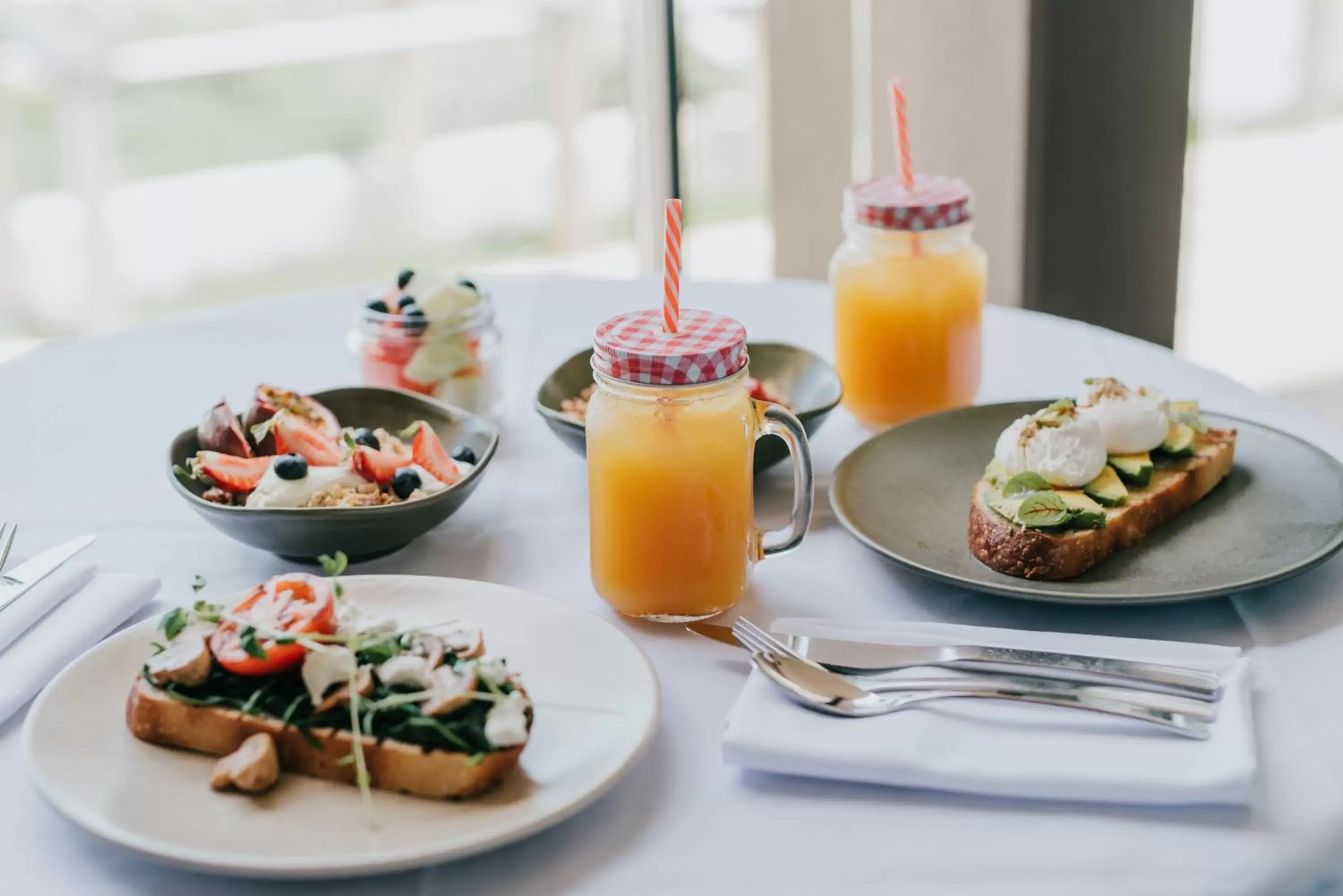 Food and drinks in Novotel Newcastle Beach