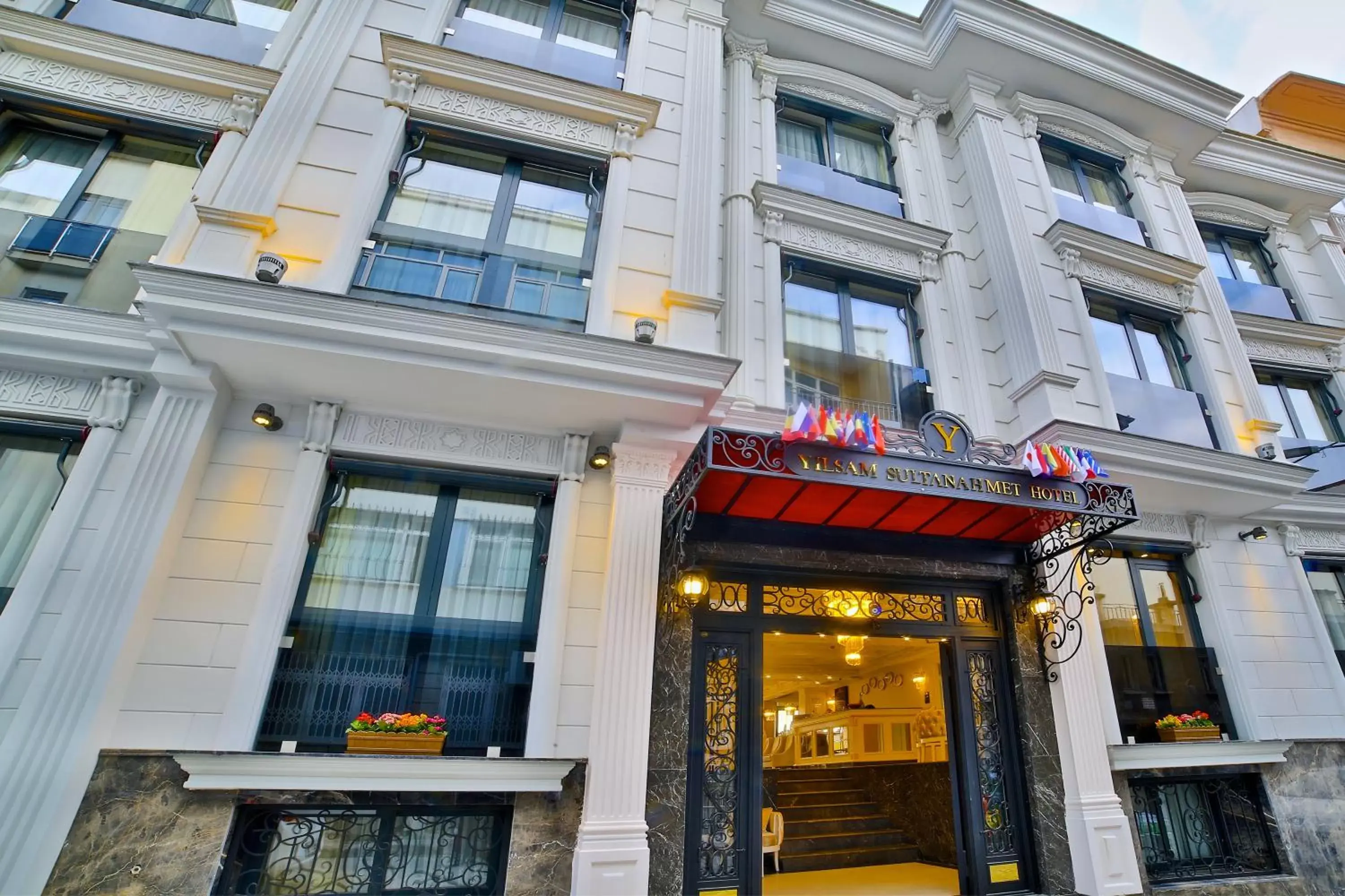 Facade/entrance, Property Building in Yılsam Sultanahmet Hotel
