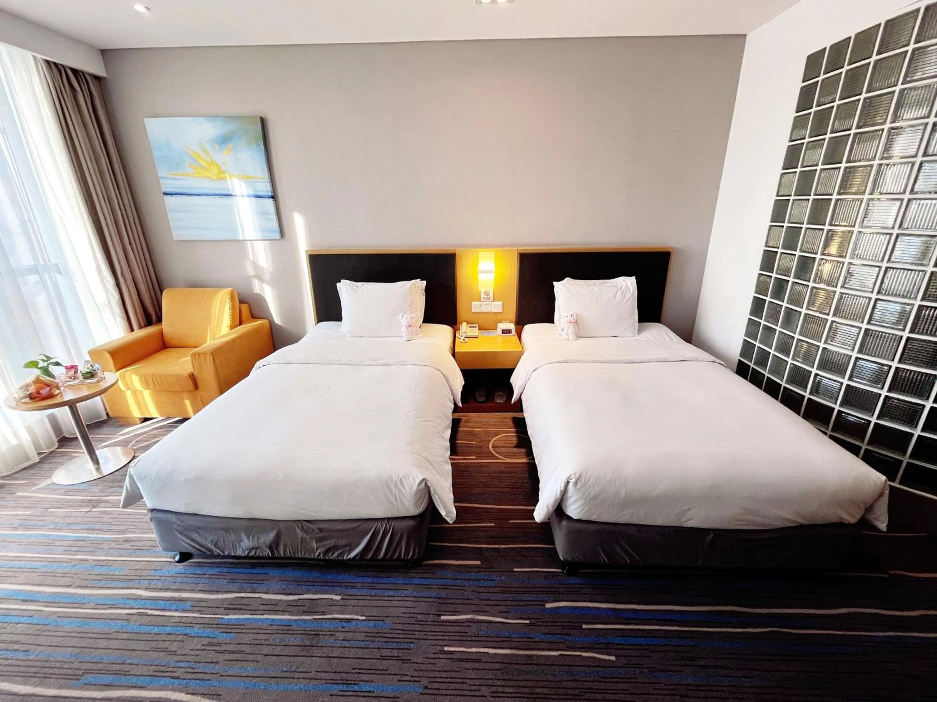 Bedroom, Bed in Holiday Inn Express Shijiazhuang Heping by IHG
