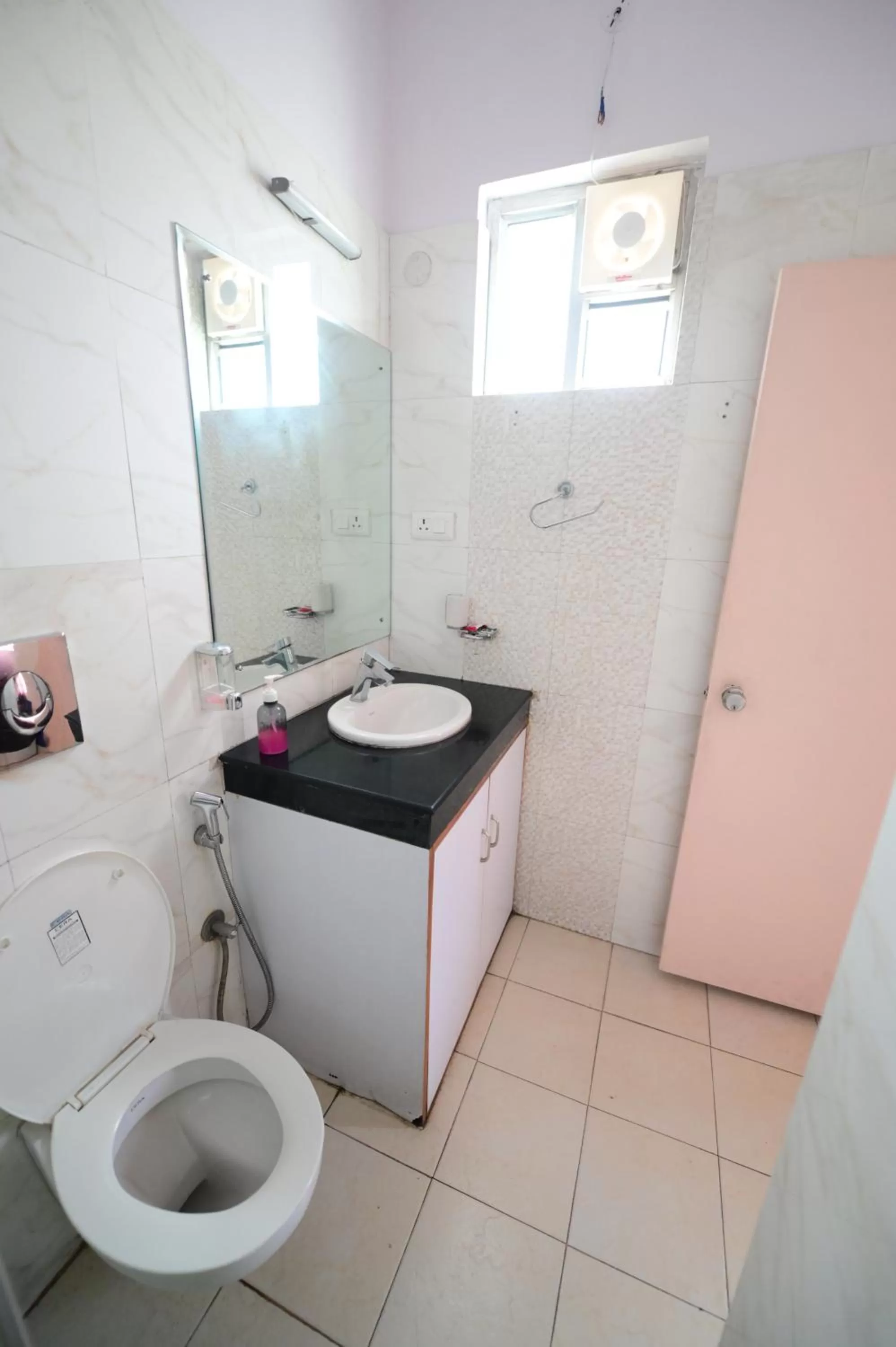 Toilet in Chitra Katha - A Story Per Stay