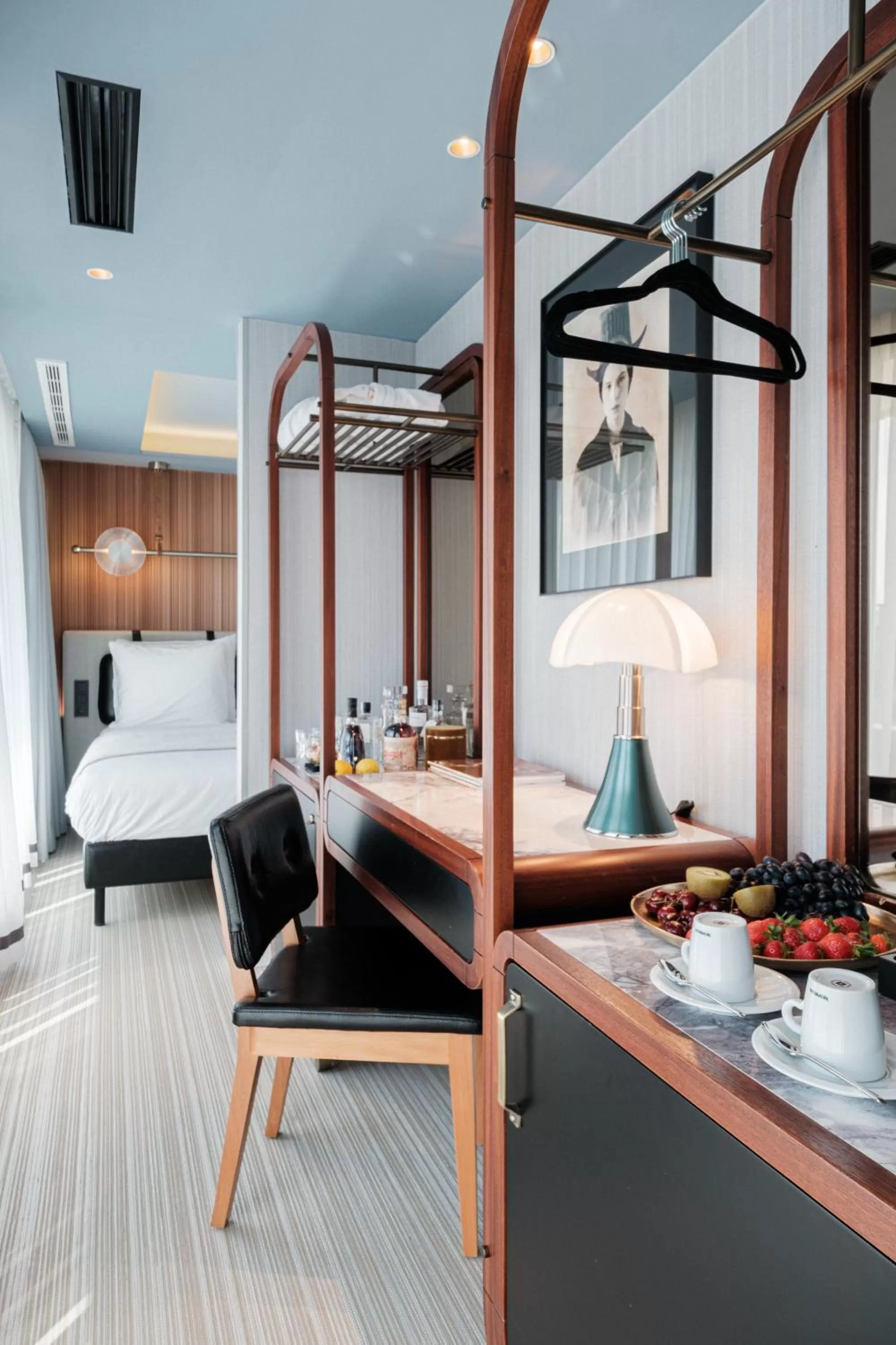 XL - Balcony in MUZE Hotel Dusseldorf - Handwritten Collection