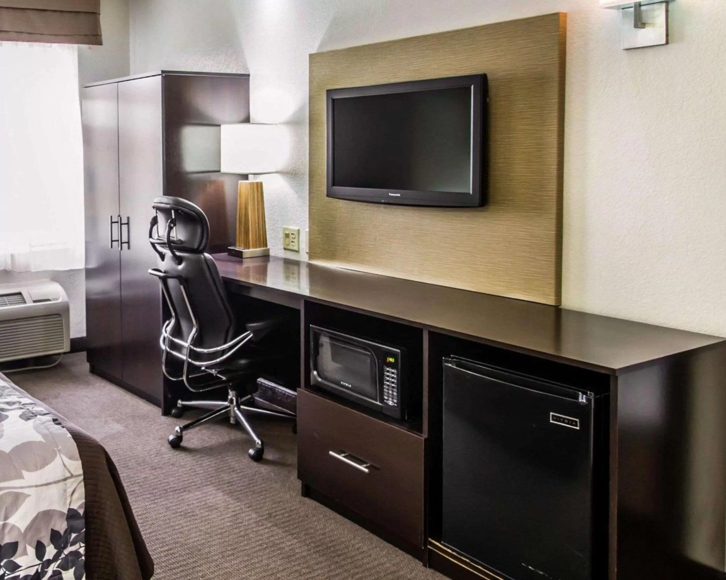 Photo of the whole room in Sleep Inn Fort Pierce I-95