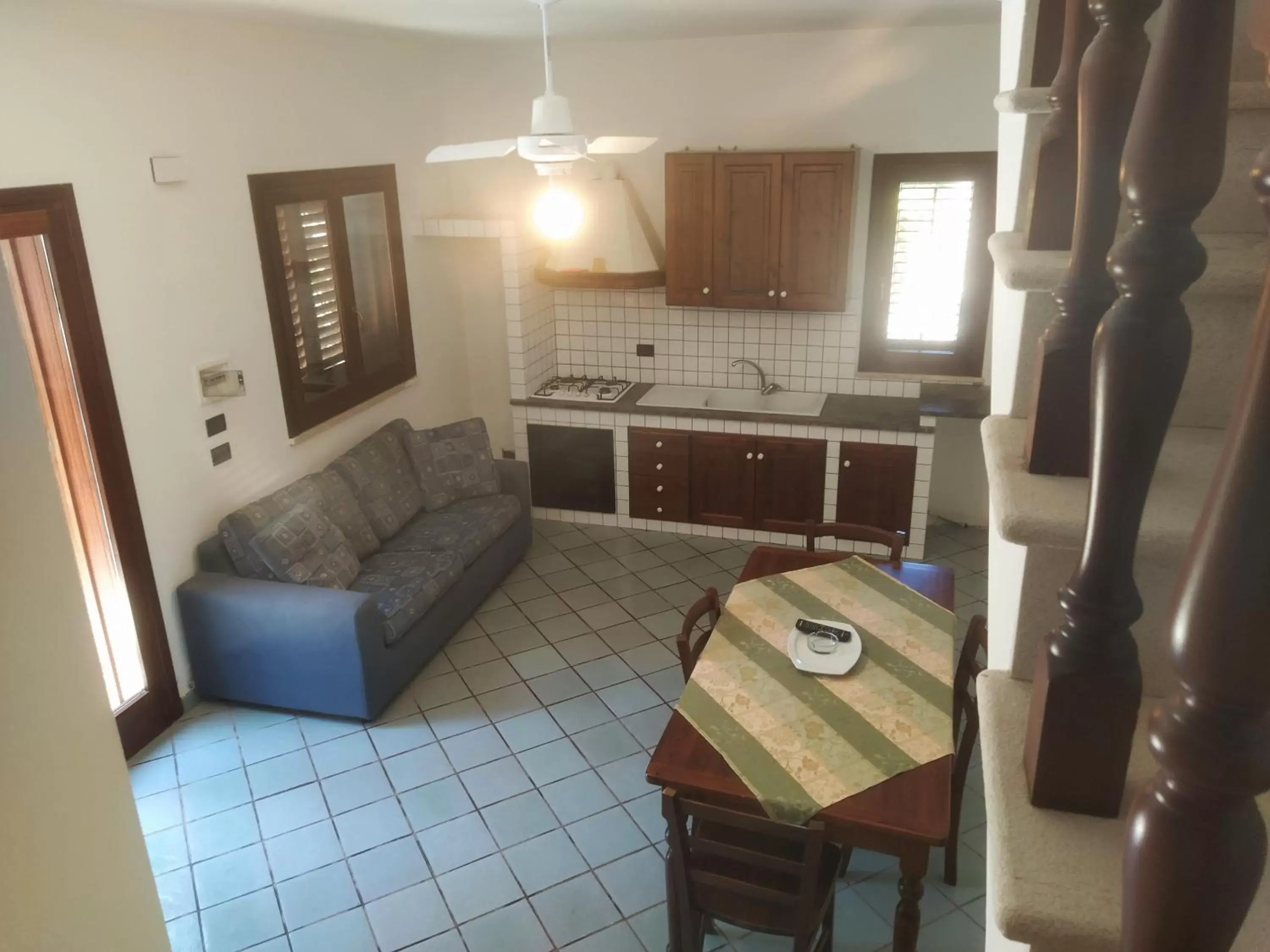 Living room, Kitchen/Kitchenette in SanVitoTour- Residence Il Baglio