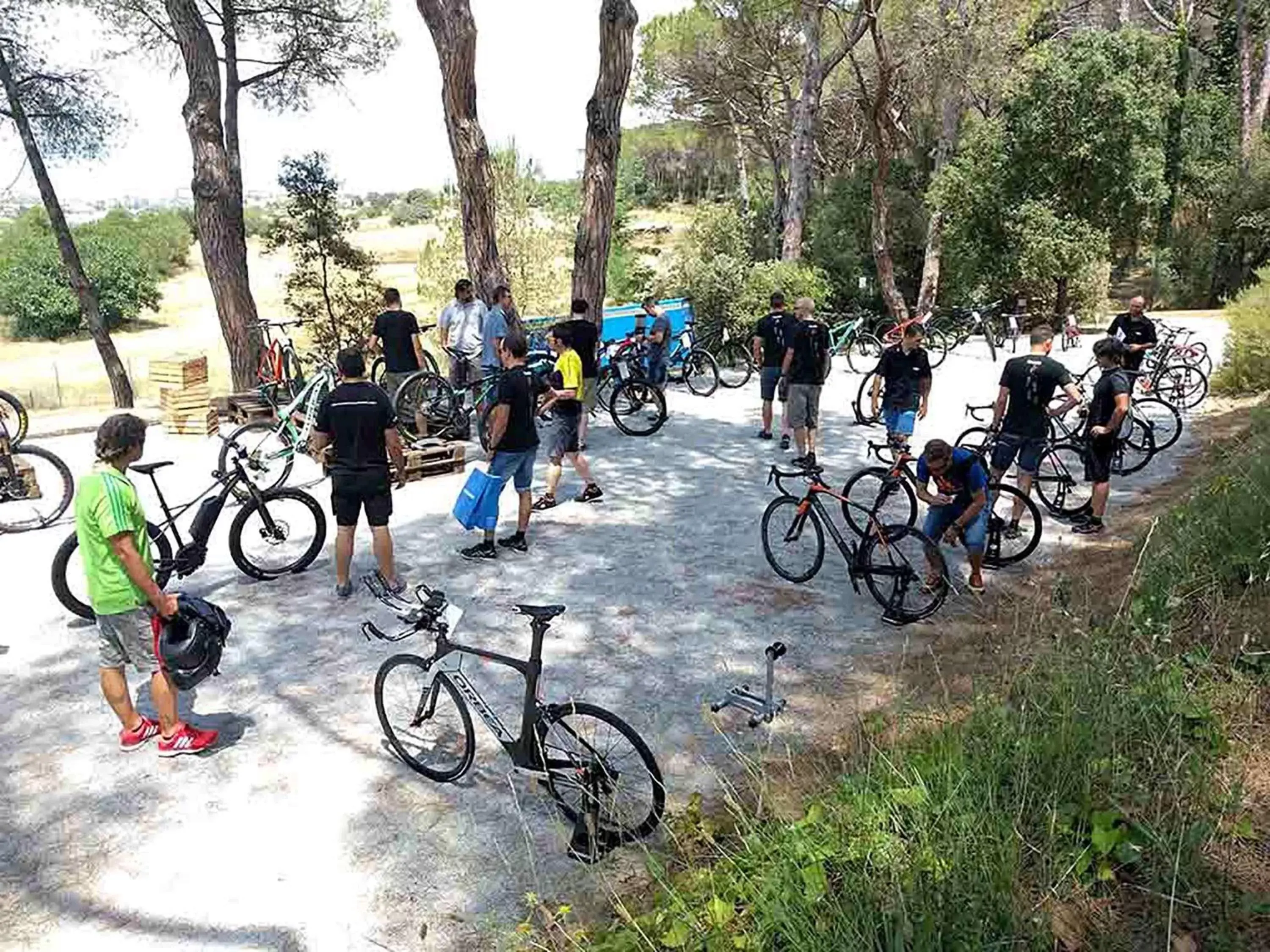 Business facilities, Biking in Augusta Barcelona Vallès