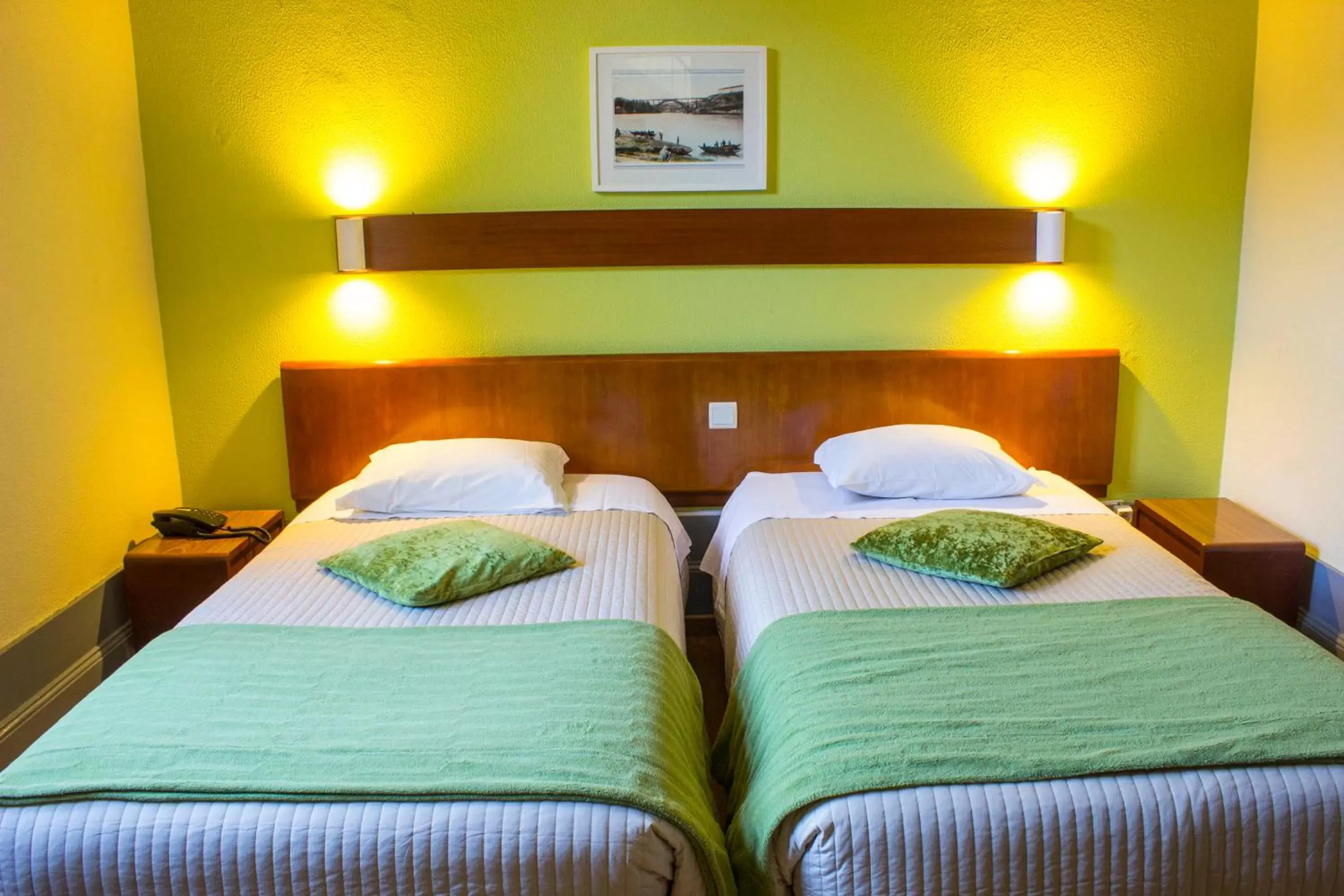 Bedroom, Bed in Hotel Estoril Porto