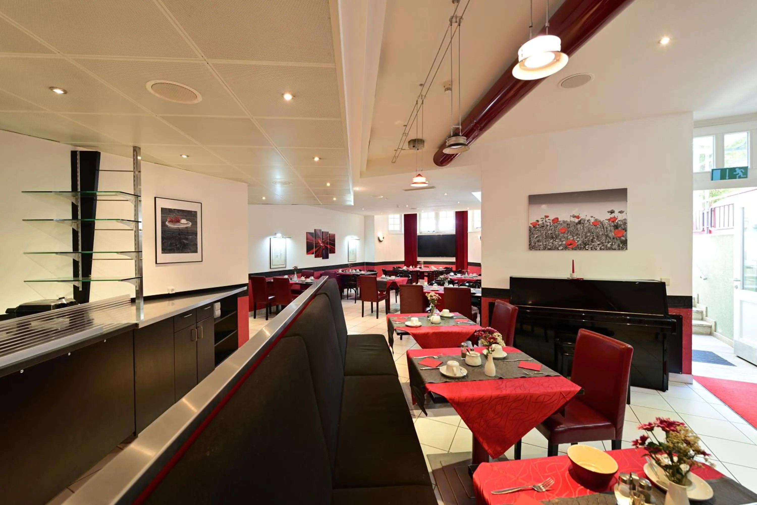 Restaurant/places to eat in Art Hotel Weimar