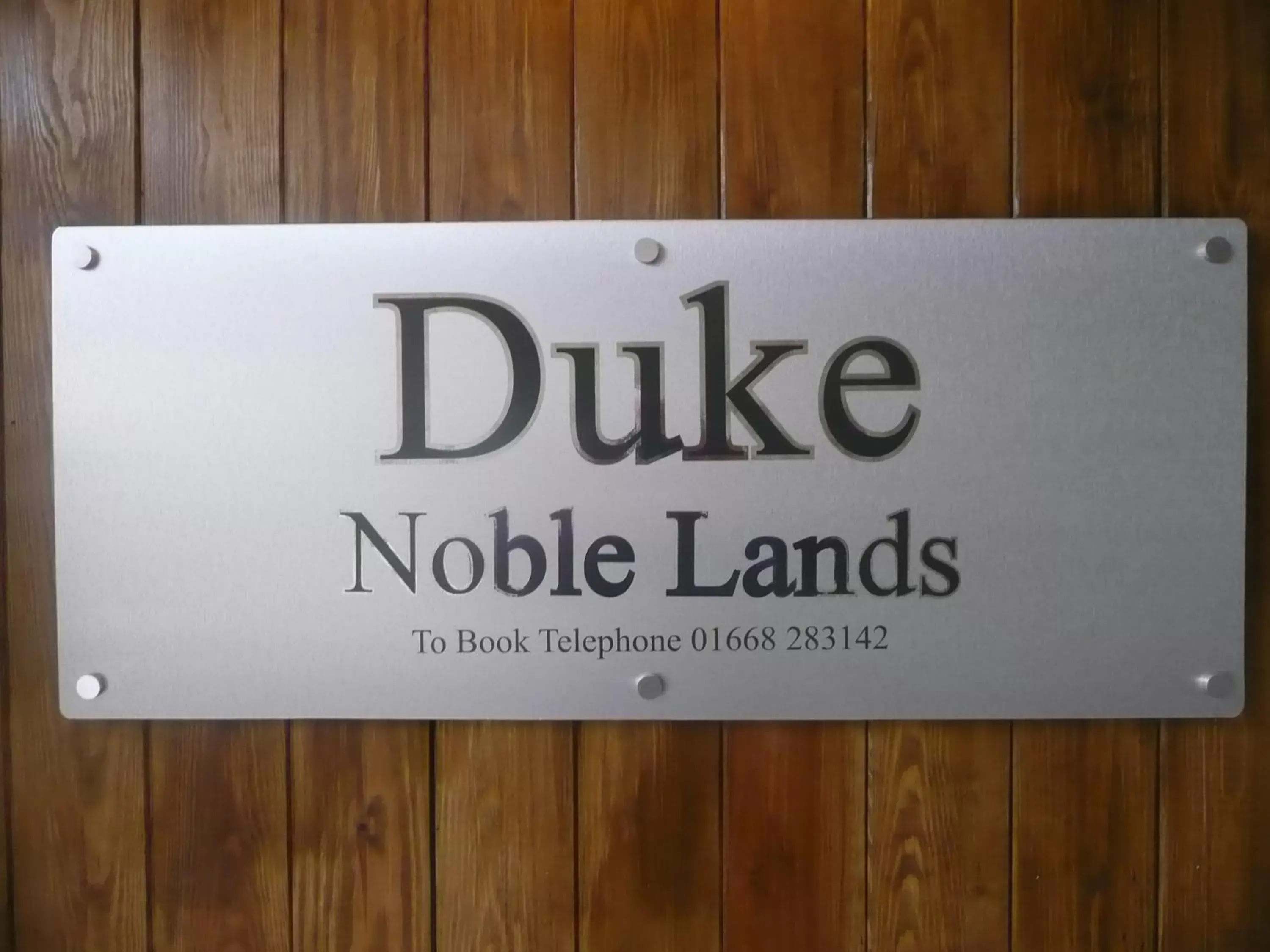 Facade/entrance in Noble Lands