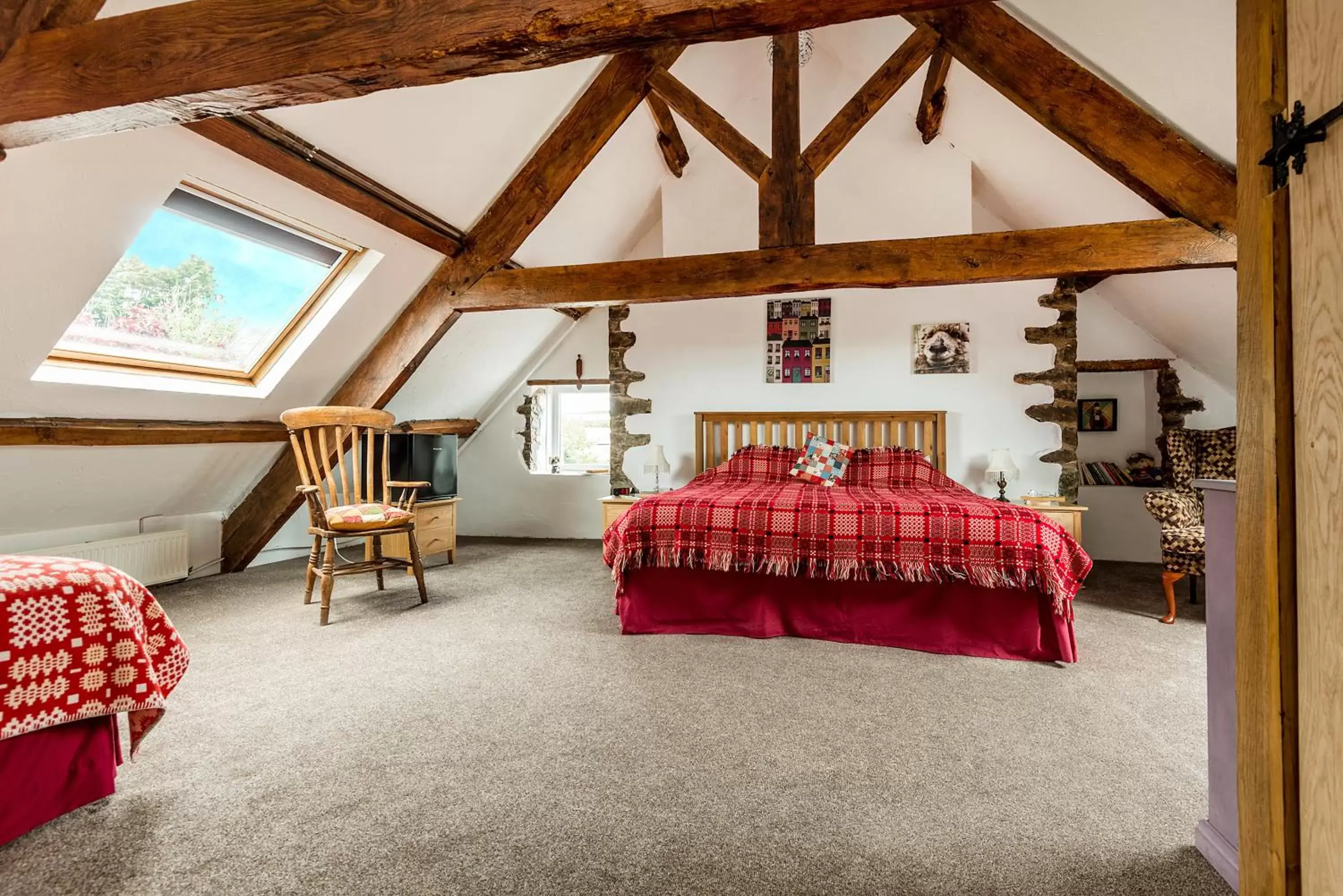 Bedroom, Bed in Kidwelly Farmhouse