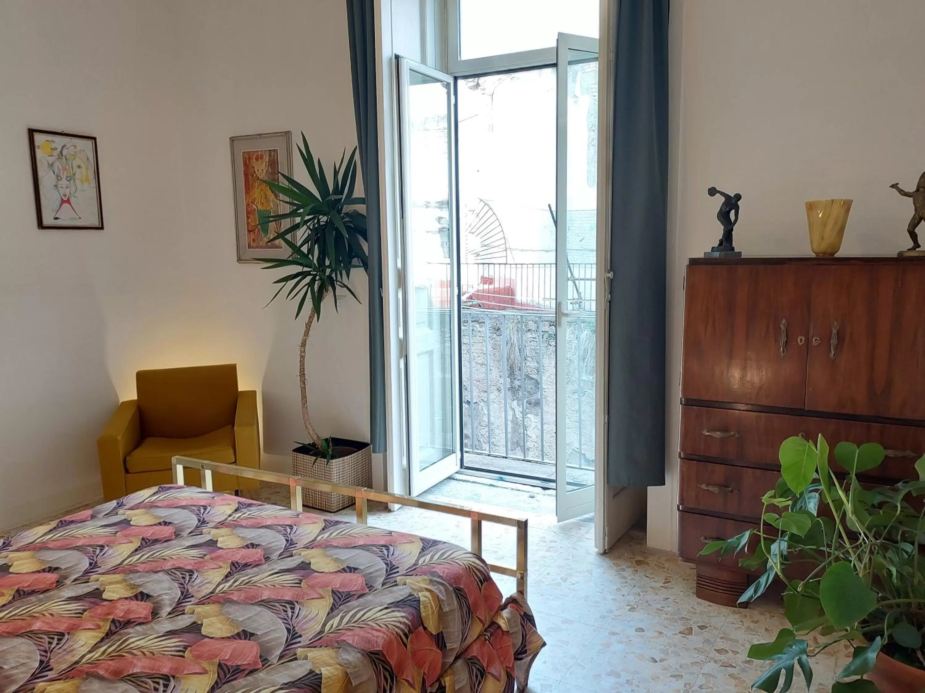 Bedroom in B&B Palazzo Carafa di Montorio