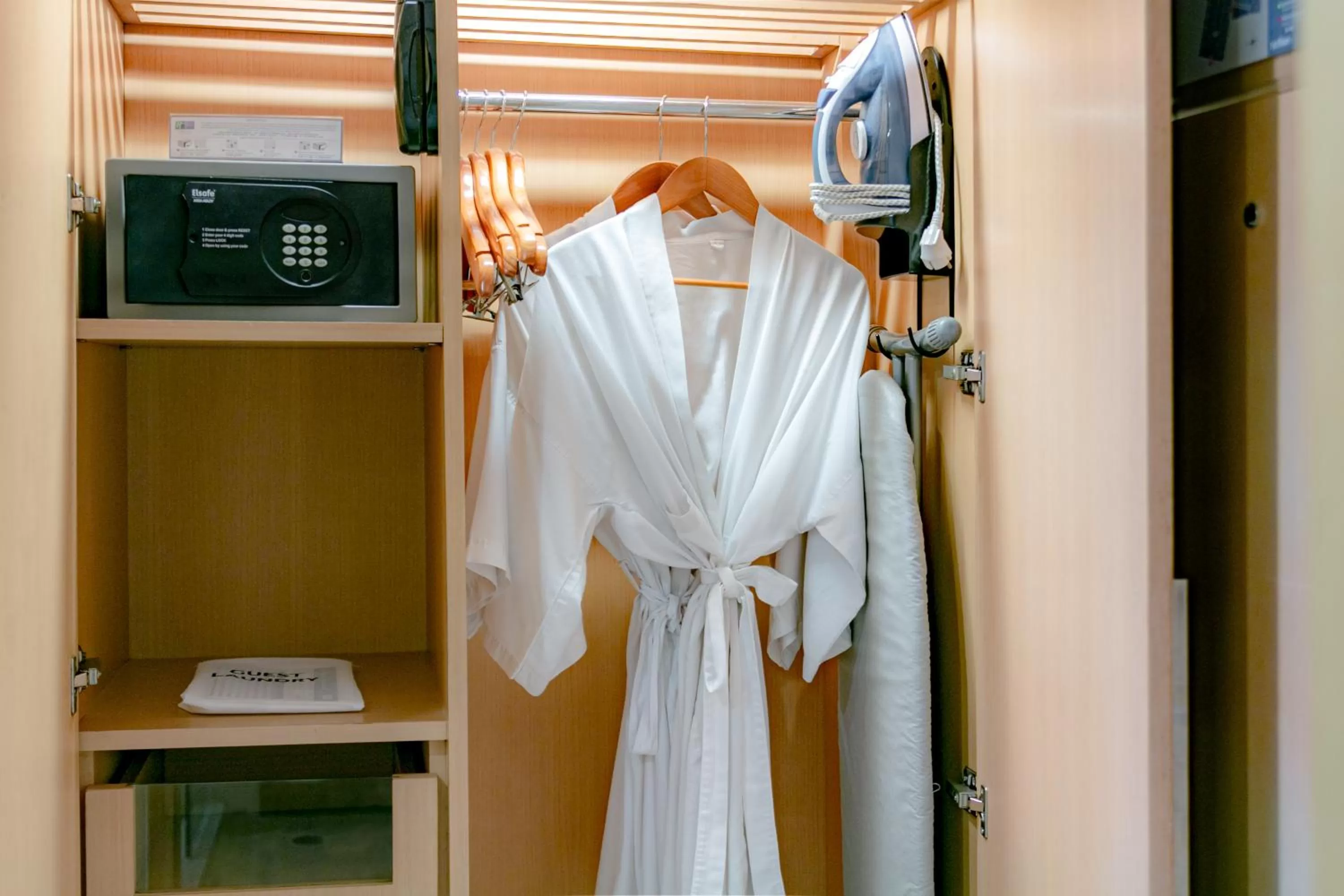 King Suite with Single Bed and Ocean View with Free Airport Transfer in Holiday Inn Resort Baruna Bali, an IHG Hotel - CHSE Certified