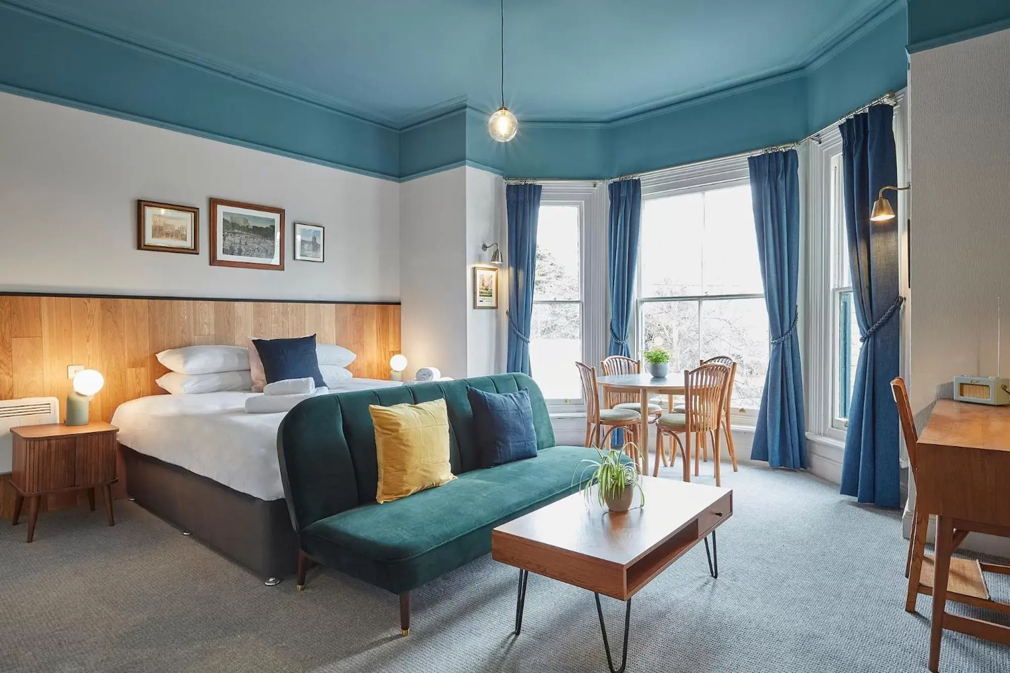 Photo of the whole room, Seating Area in The Georgian Townhouse