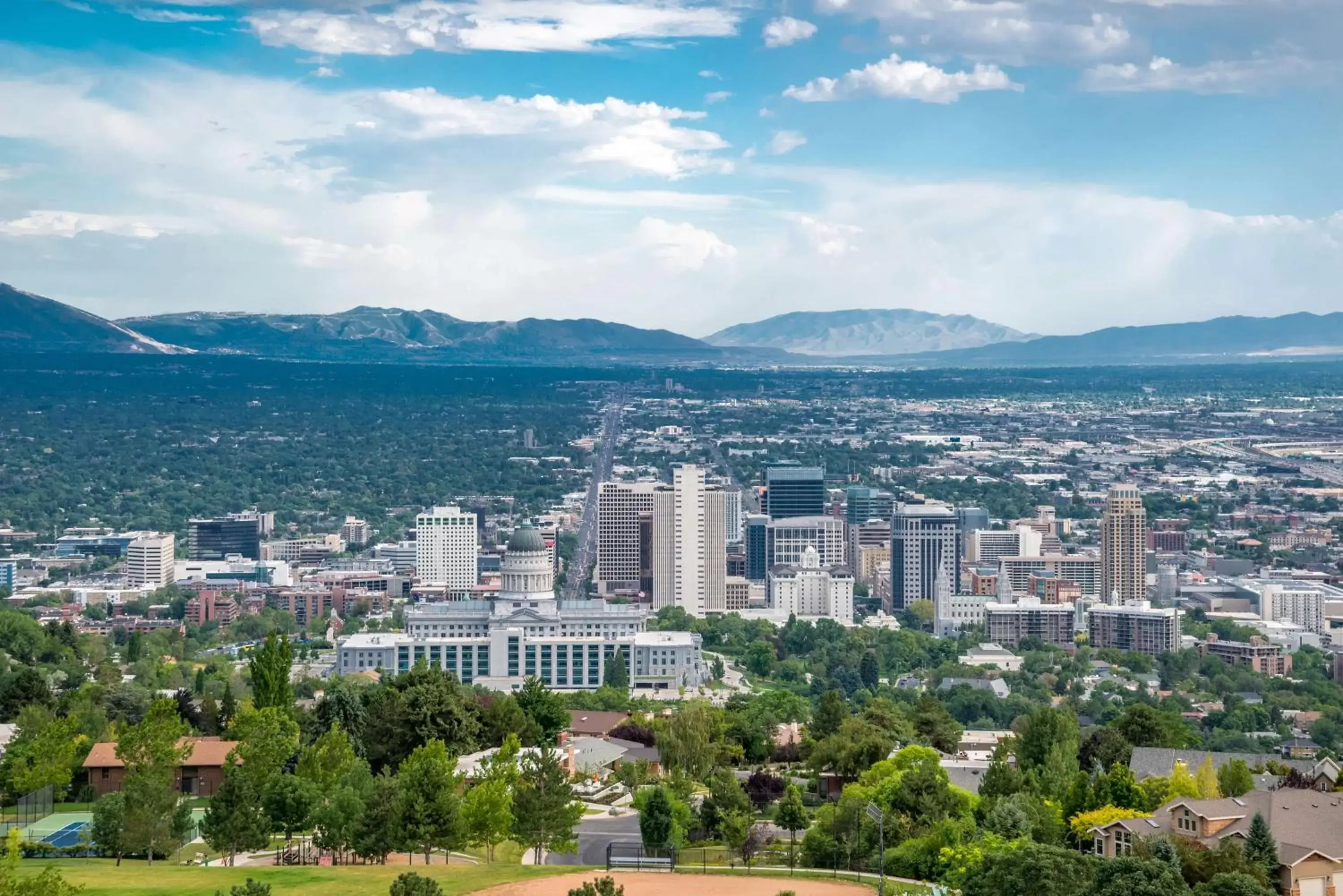 Property building, Bird's-eye View in Hilton Salt Lake City Center