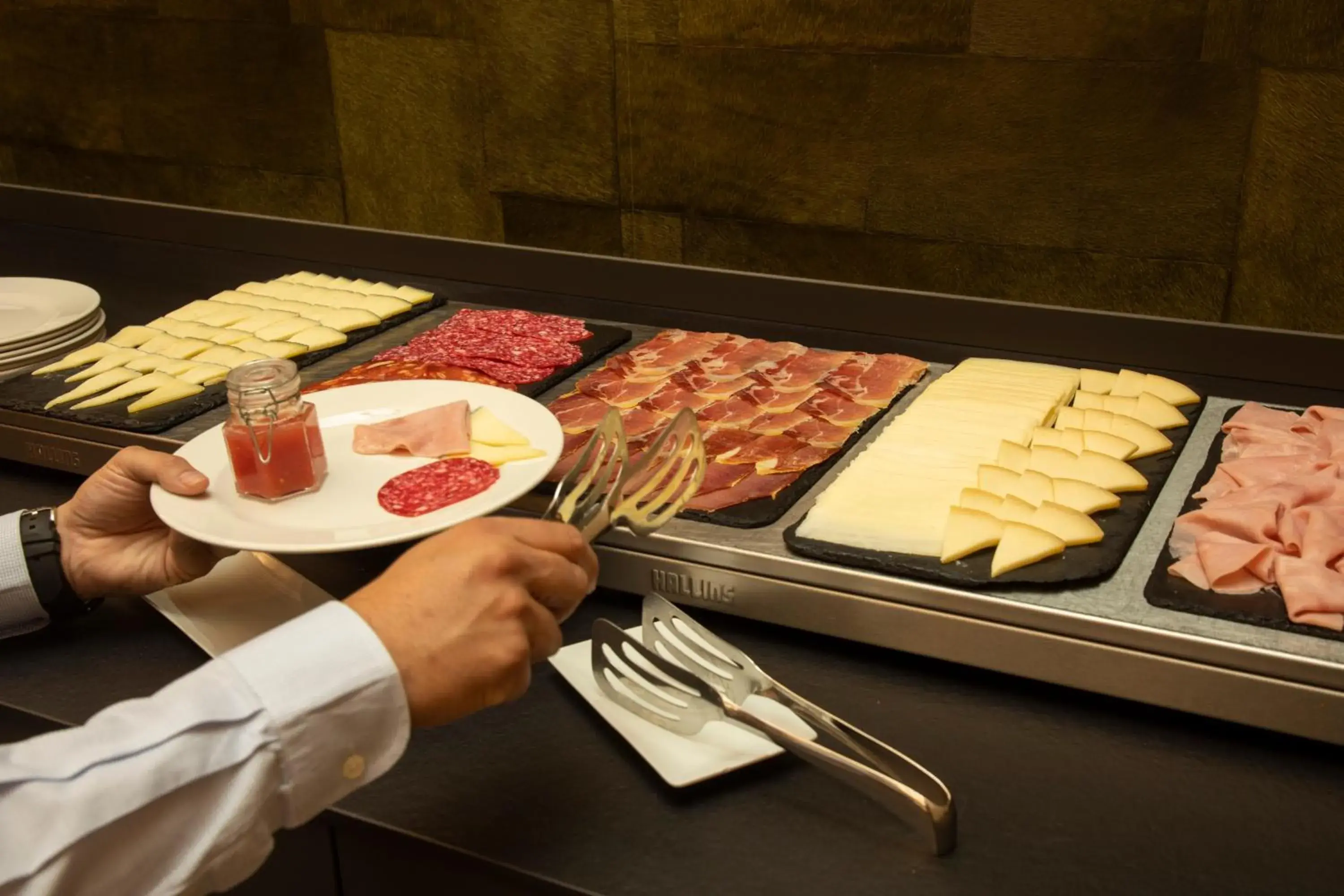 Buffet breakfast, Food in Hotel Lux Santiago